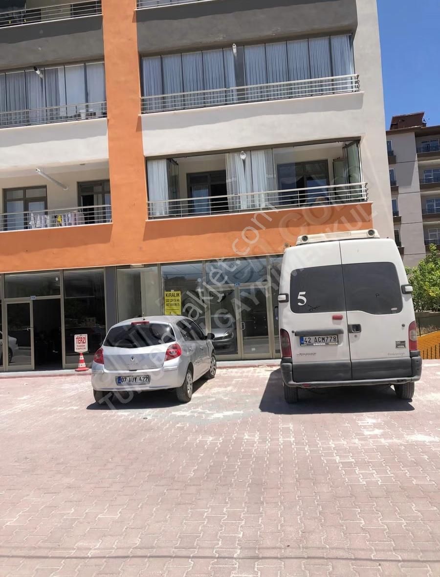 Selim Sultan Mh. 110 M2 Kiralık Fırın Ruhsatlı Dükkan - Görsel 6
