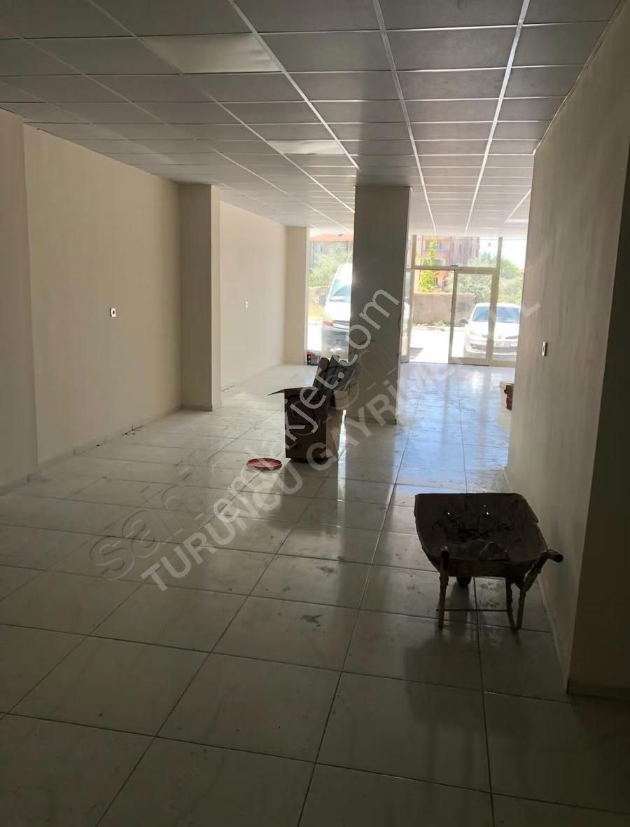 Selim Sultan Mh. 110 M2 Kiralık Fırın Ruhsatlı Dükkan - Görsel 8