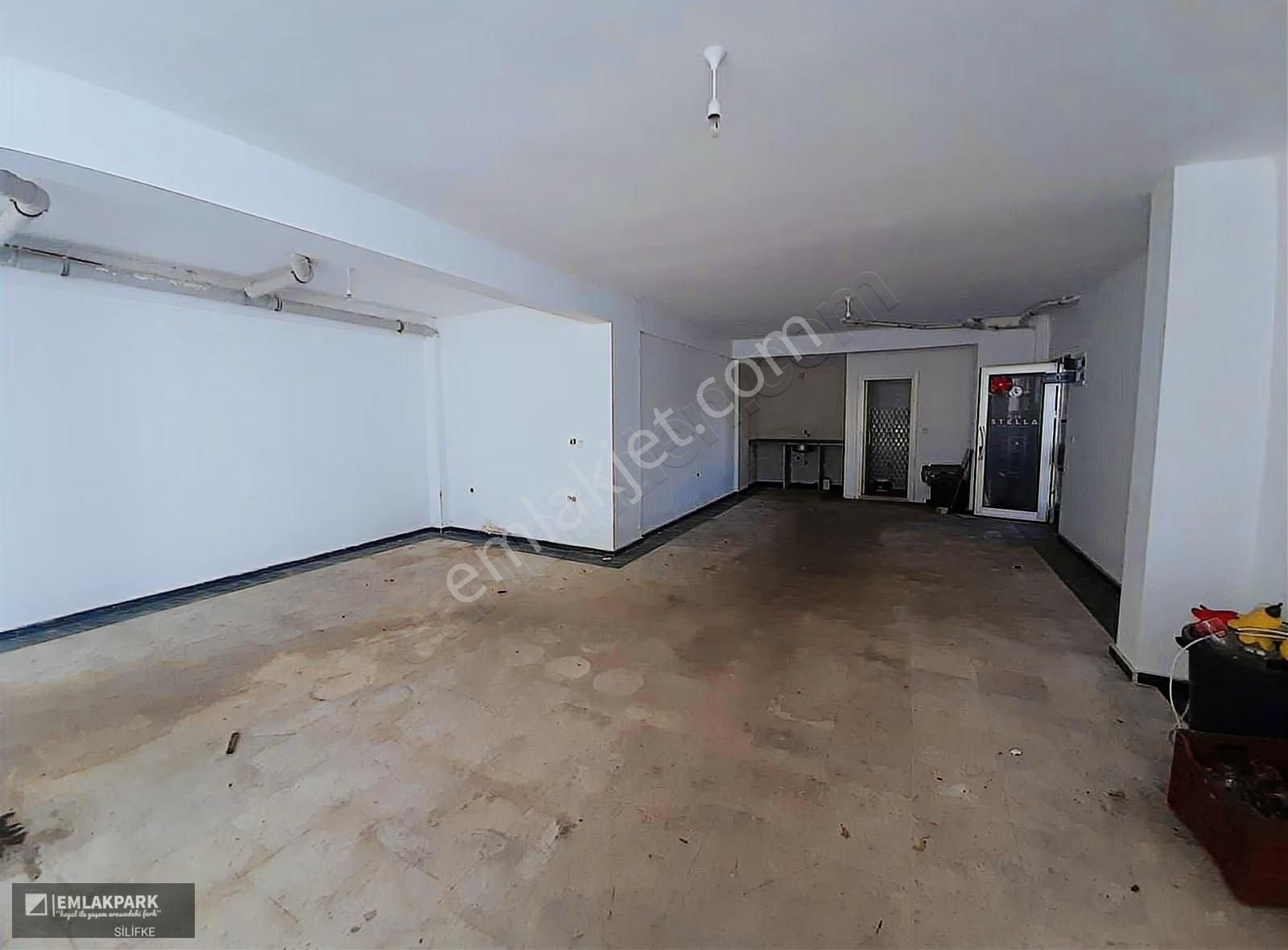 Emlakparkdan Silifke Atik Mah. De Satılık Dükkan - Görsel 8