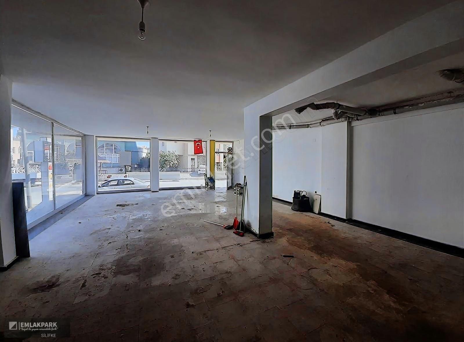 Emlakparkdan Silifke Atik Mah. De Satılık Dükkan - Görsel 7