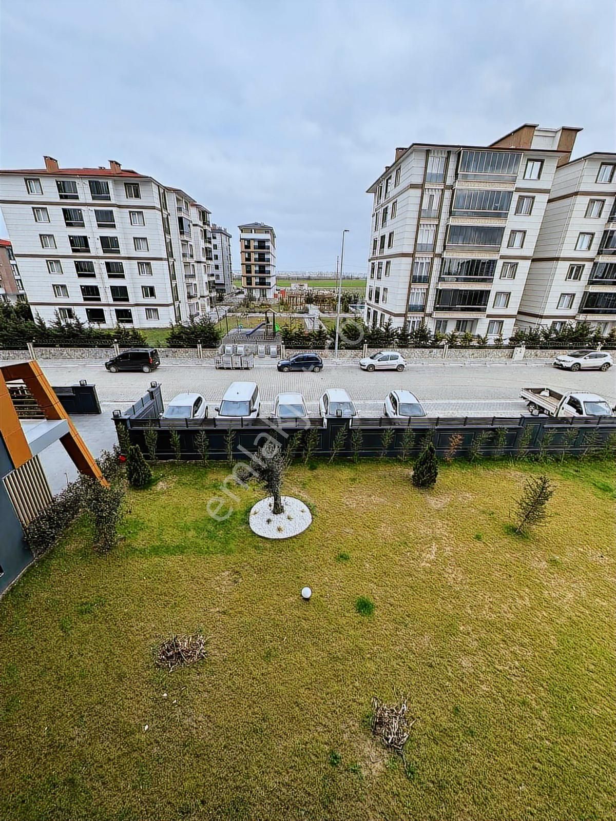 Acil Nefesten Hatip Mahallesinde Site İçi 1+1 Satılık Daire - Görsel 32