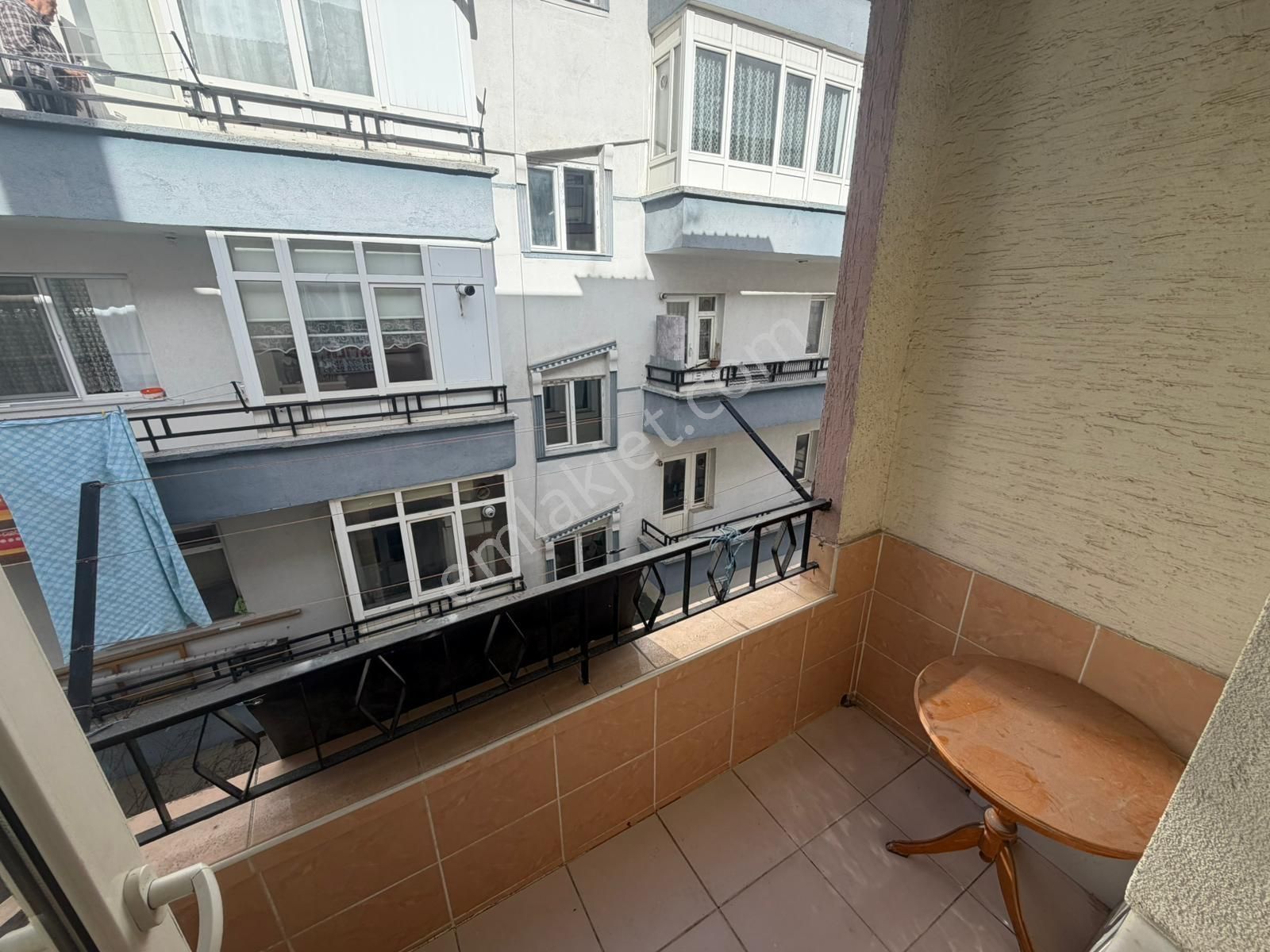 Maraşal Çakmak Mah"de 3+1 Salon Bağımsız Çift Balkonlu Daire !!! - Görsel 28