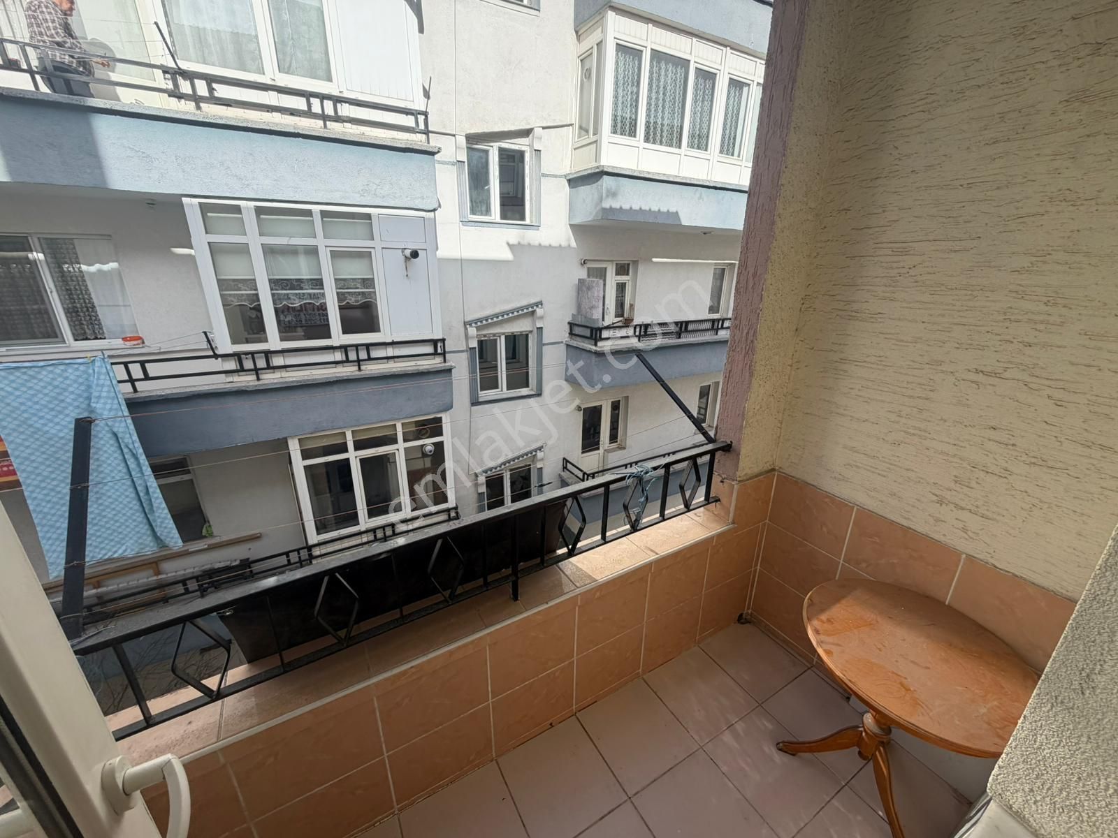 Maraşal Çakmak Mah"de 3+1 Salon Bağımsız Çift Balkonlu Daire !!! - Görsel 25