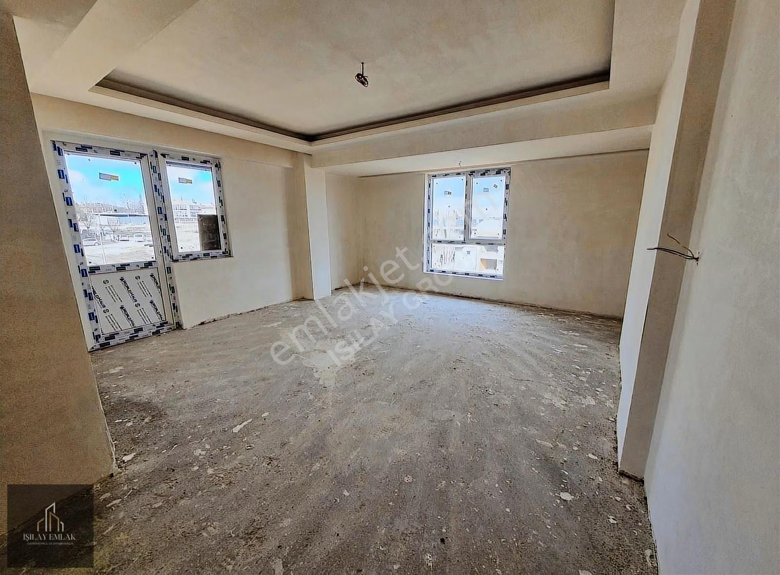 Afyon Fatih Mahallesinde Satılık Sıfır Daire - Görsel 11