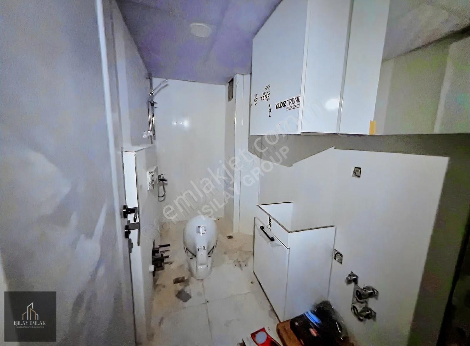 Afyon Kurtuluş Caddesi Üzeri Sıfır Kiralık Ofis - Görsel 10