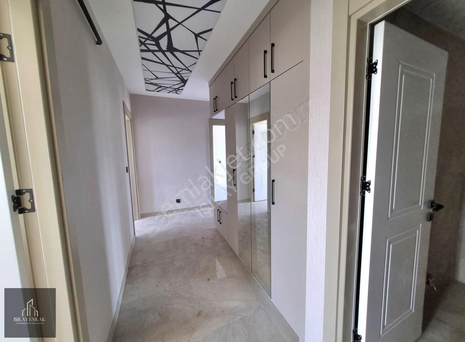 Afyon Mareşal Fevzi Çakmak Mahallesinde Sıfır Satılık Daireler - Görsel 14
