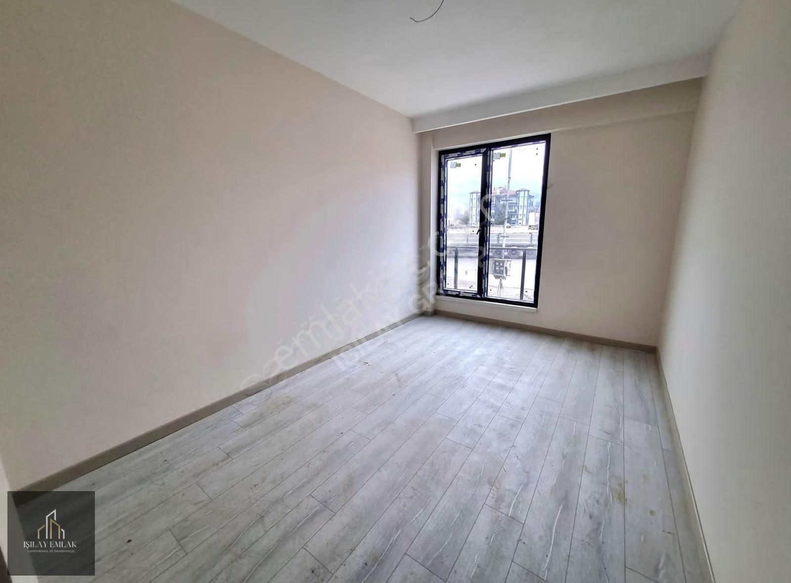 Afyon Mareşal Fevzi Çakmak Mahallesinde Sıfır Satılık Daireler - Görsel 12