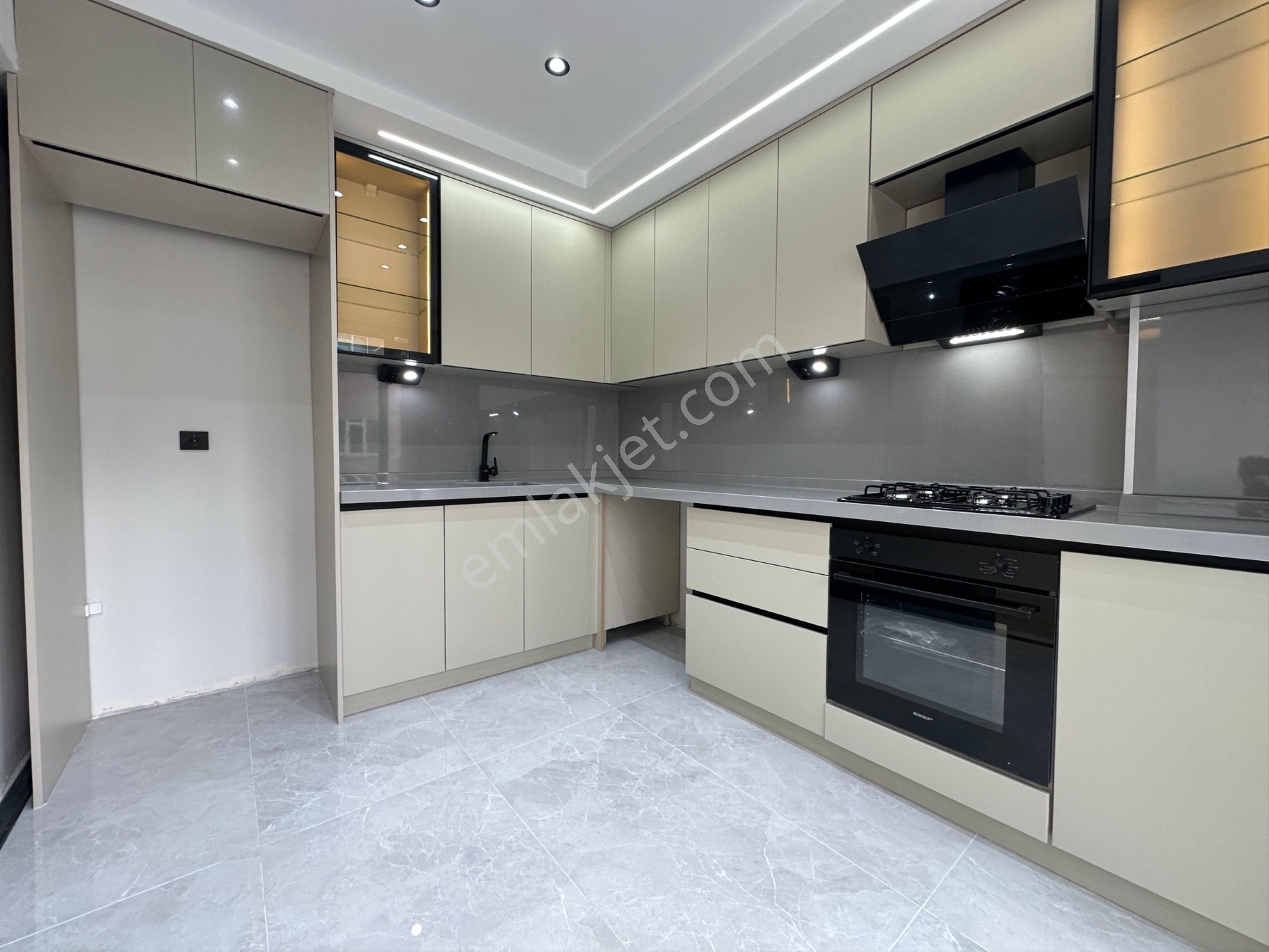 Cantan Emlaktan Akçay 2+1 Ebeveyn Banyolu Lüks Tasarımlı Daire - Görsel 13