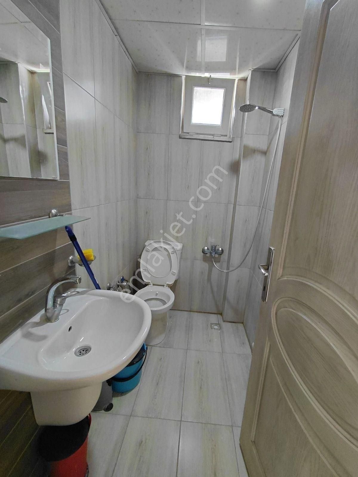 Modernevler Mahallesinde Satılık Geniş Ve Bakımlı Apart - Görsel 21