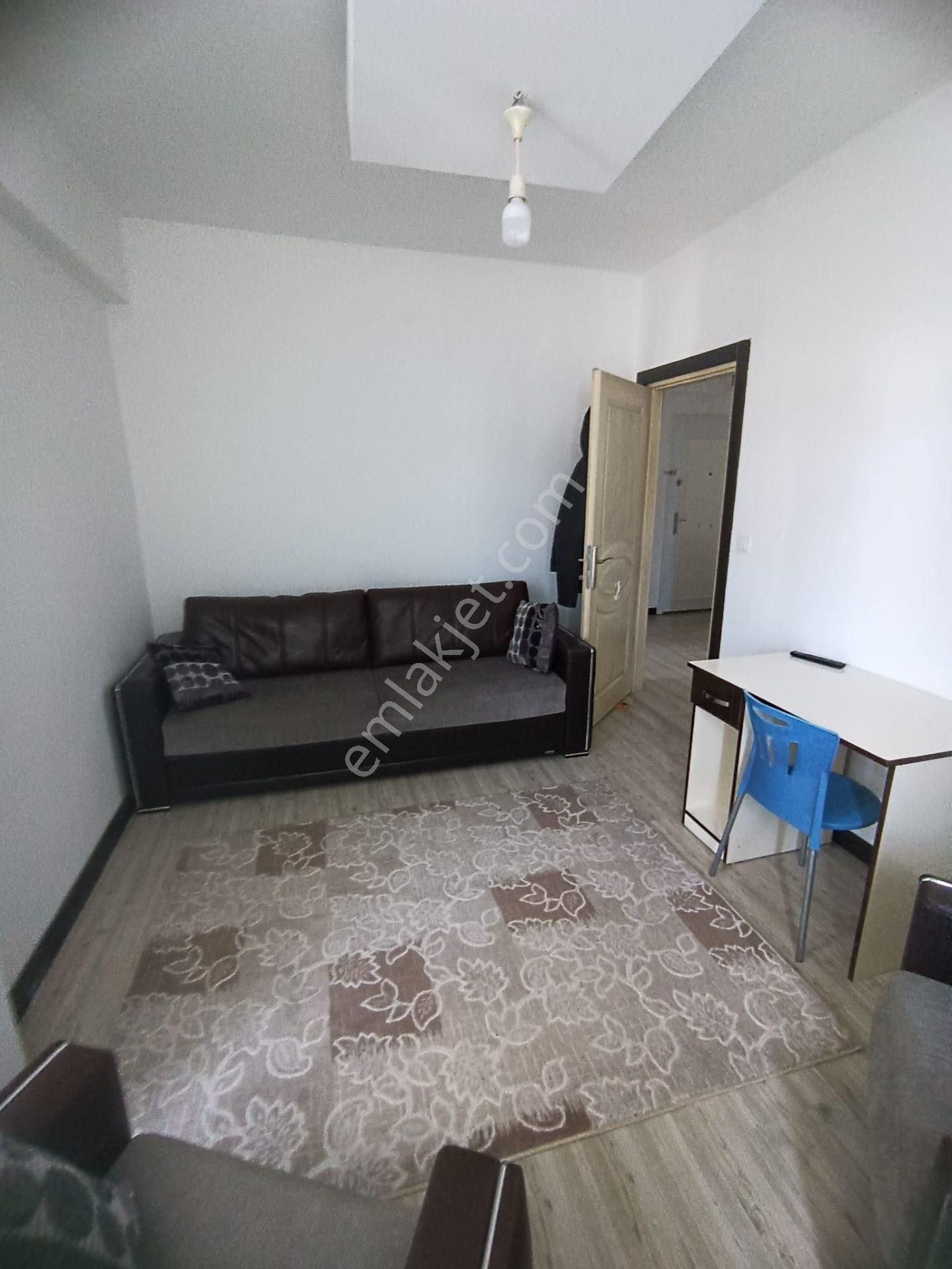 Modernevler Mahallesinde Satılık Geniş Ve Bakımlı Apart - Görsel 7