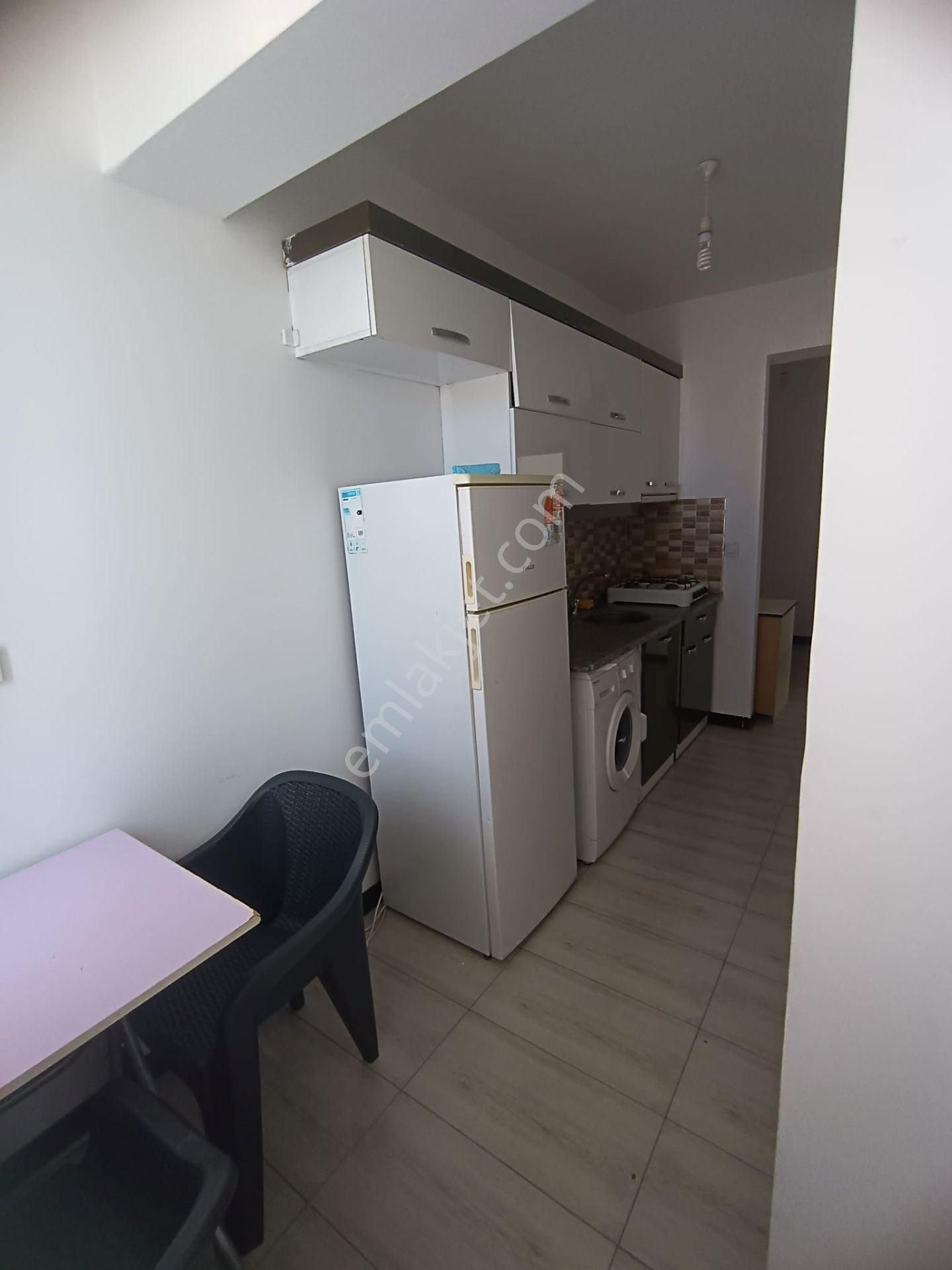 Modernevler Mahallesinde Satılık Geniş Ve Bakımlı Apart - Görsel 17