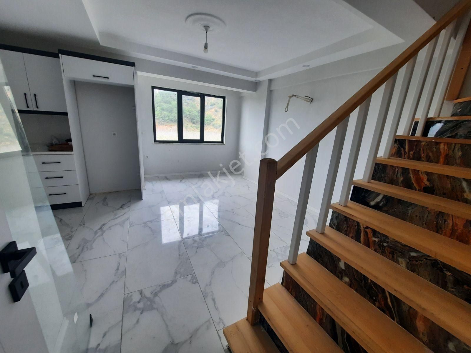 Panoramık Manzaralı 3+1 Dubleks Yerden Isıtmalı - Görsel 21