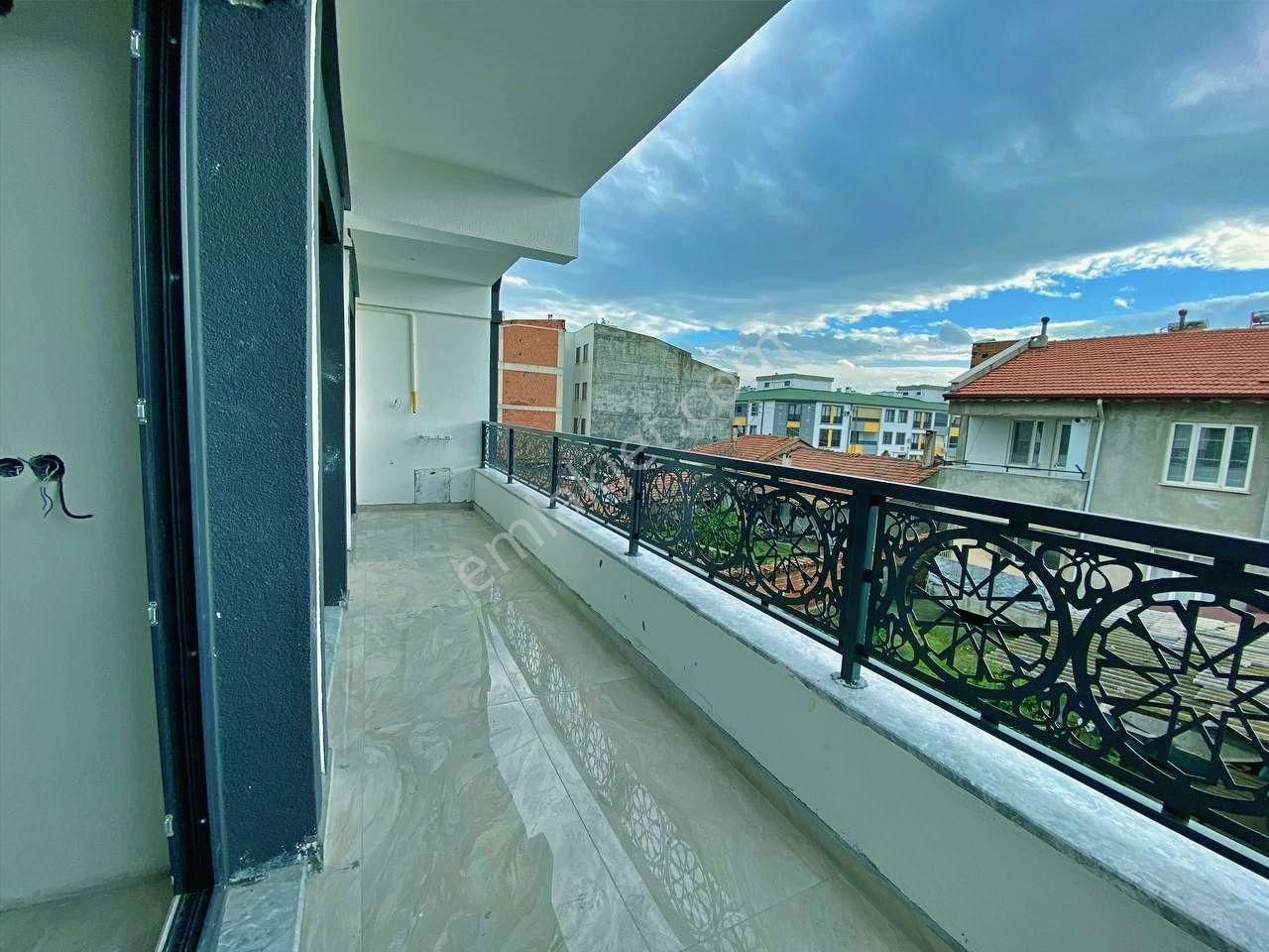 Yetkisi Uytundan Burhaniye'de Kapalı Otoparklı 2+1 Satılık Daire - Görsel 27