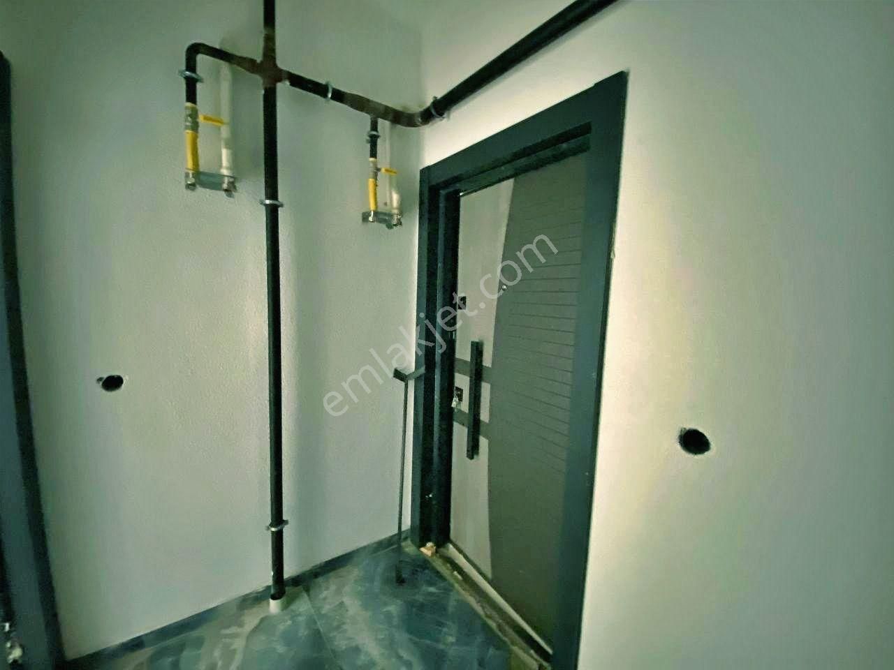 Yetkisi Uytundan Burhaniye'de Kapalı Otoparklı 2+1 Satılık Daire - Görsel 3