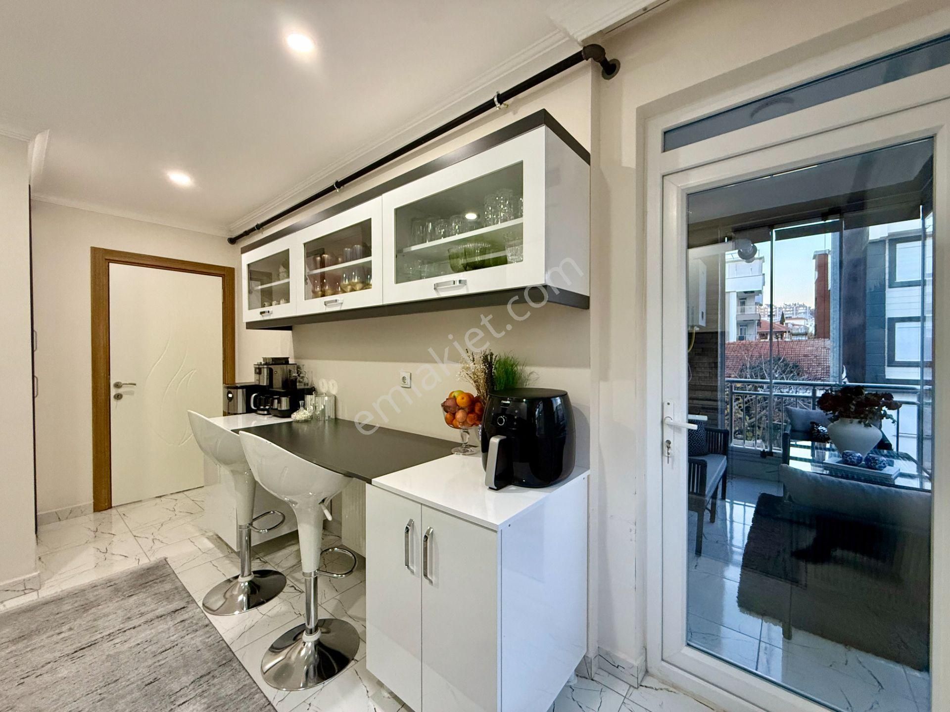 Çamlıbelde Tramvaya 5 Dk Doğalgazlı Cam Balkonlu 2+1 Ayrı Mutfaklı Daire - Görsel 14