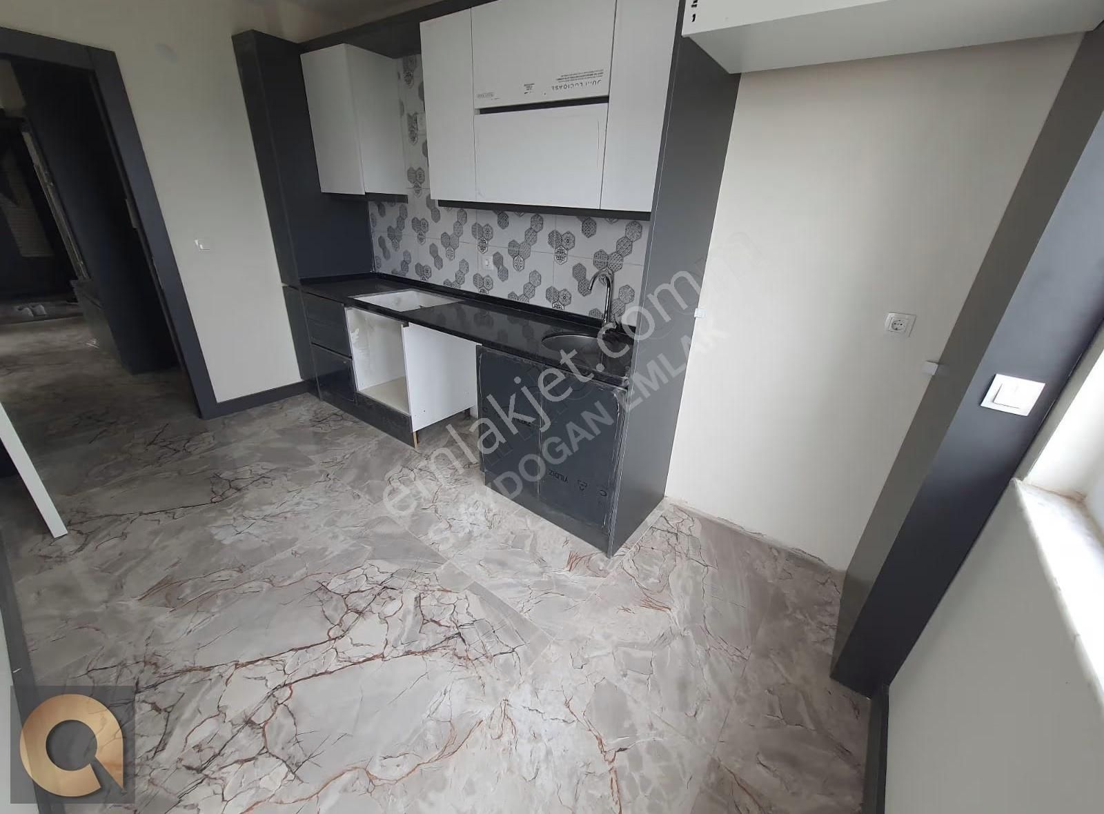 Demirel Mahallesi Ara Katta 2+1 Satılık Daire - Görsel 13