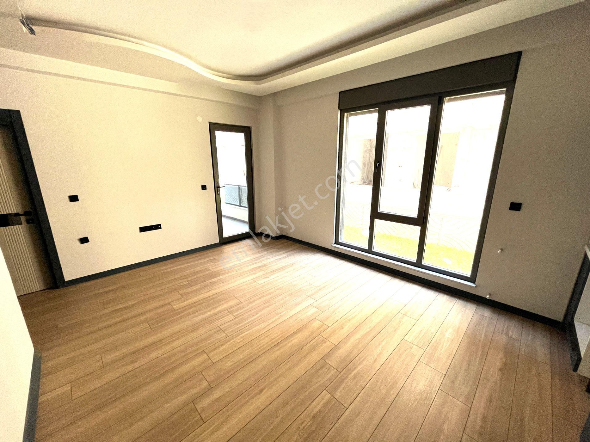 🌀gültaş Emlaktan Akçayda Satılık Modern Yaşam Sunan 1+1 Asansörlü Daire - Görsel 13
