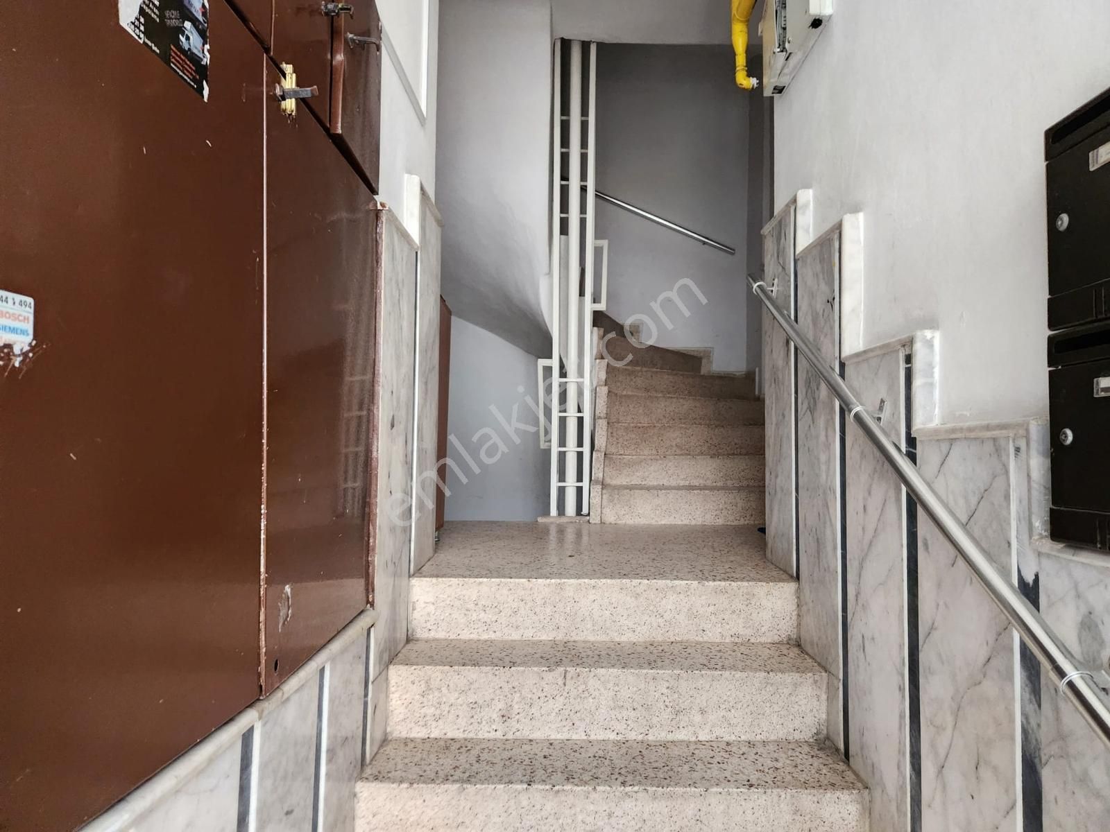 Yalı Mahallesinde Merkezi Konumda, Full Tadilatlı, 3+1 Kiralık - Görsel 7