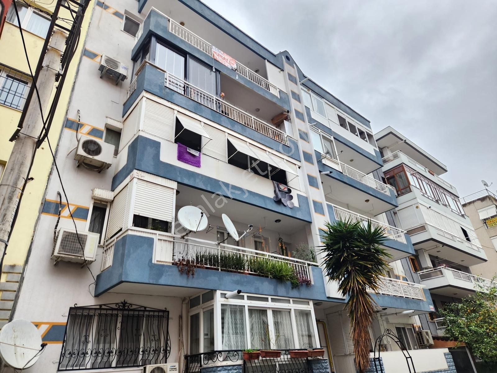 Yalı Mahallesinde Merkezi Konumda, Full Tadilatlı, 3+1 Kiralık