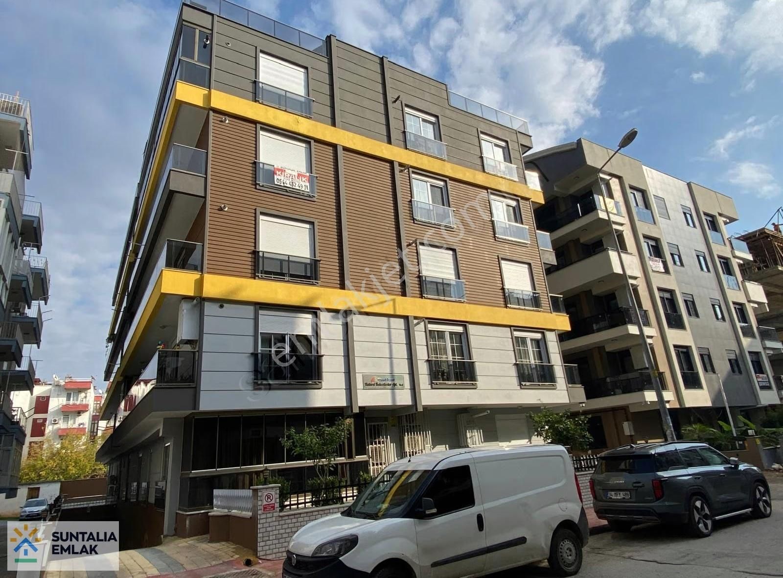 Bahçelievlerde 2+1 Arakat Asansör K.otopark Sıfır Bina Kiralık