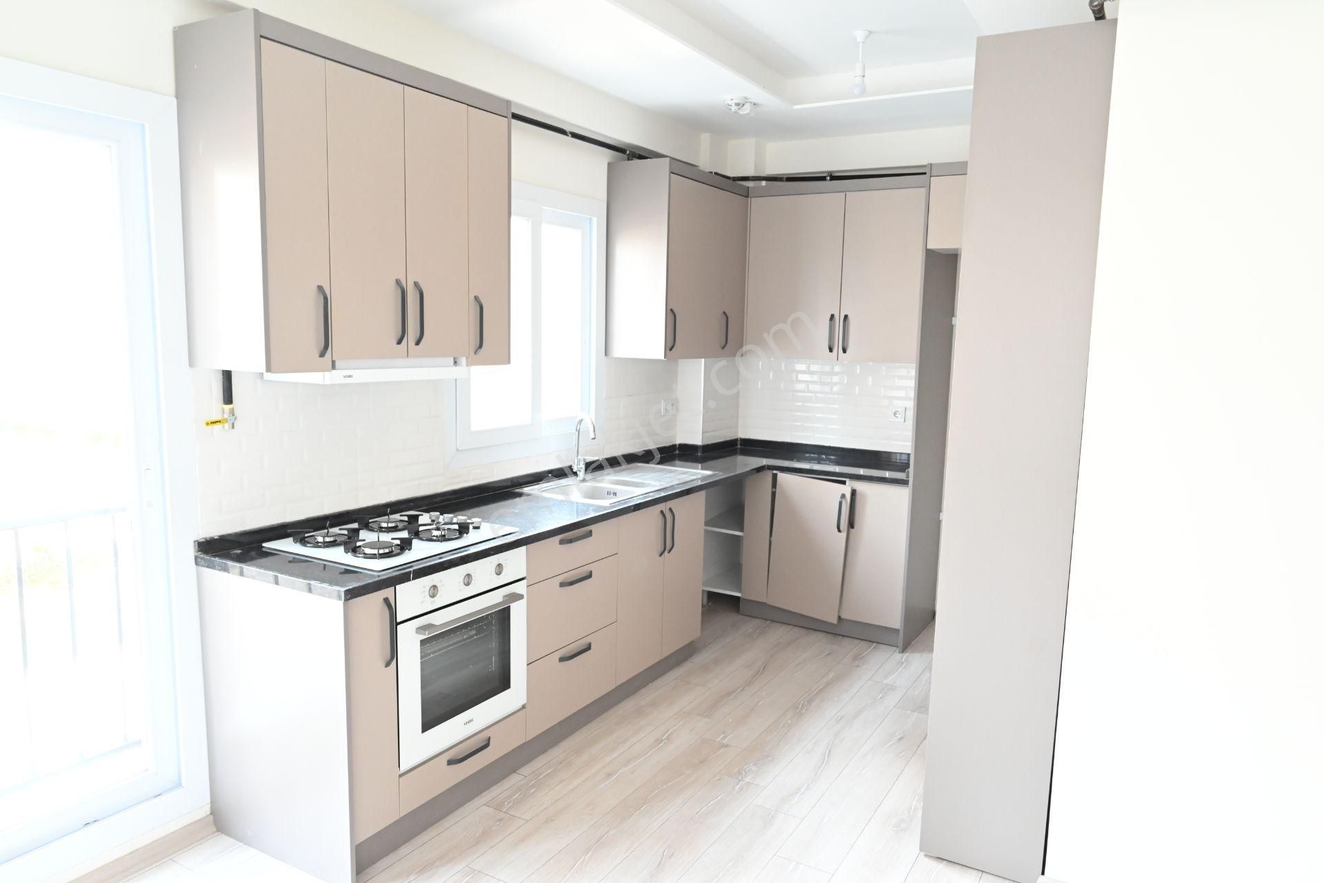 Üstünkent - Satılık Havuzlu Site İçi 3+1 Ebeveyn B. Sıfır Daire - Görsel 9