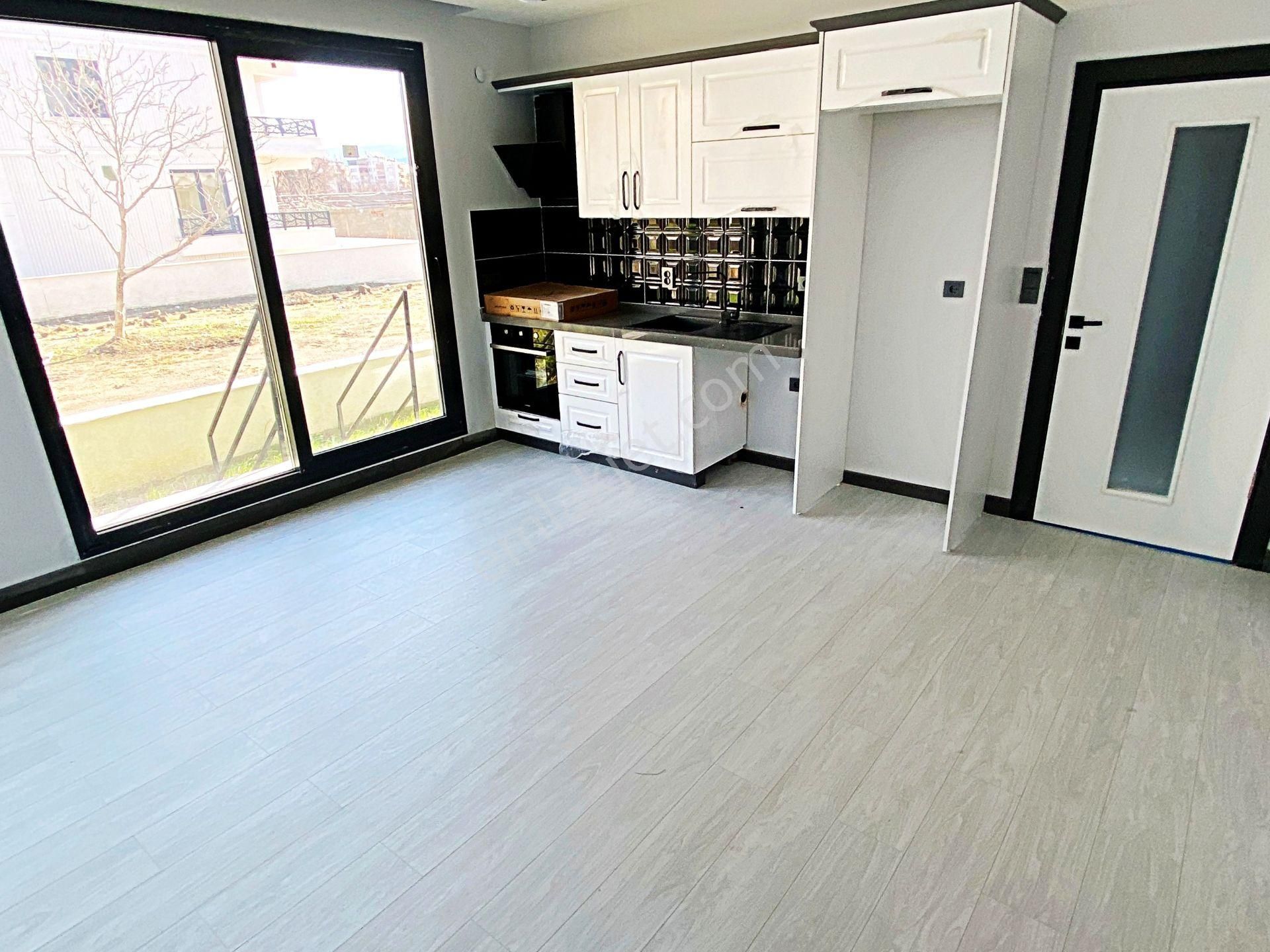 🌀gültaş Emlaktan Akçay Altınkumda Satılık 1+1 Bahçe Kullanımlı Daire - Görsel 8