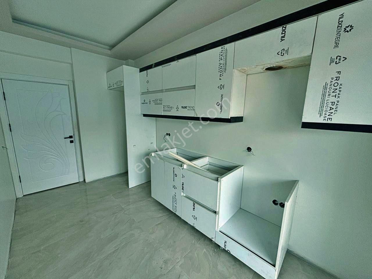 Yetkisi Uytundan Burhaniye'de Ebeveyn Banyolu 2+1 Satılık Daire - Görsel 5