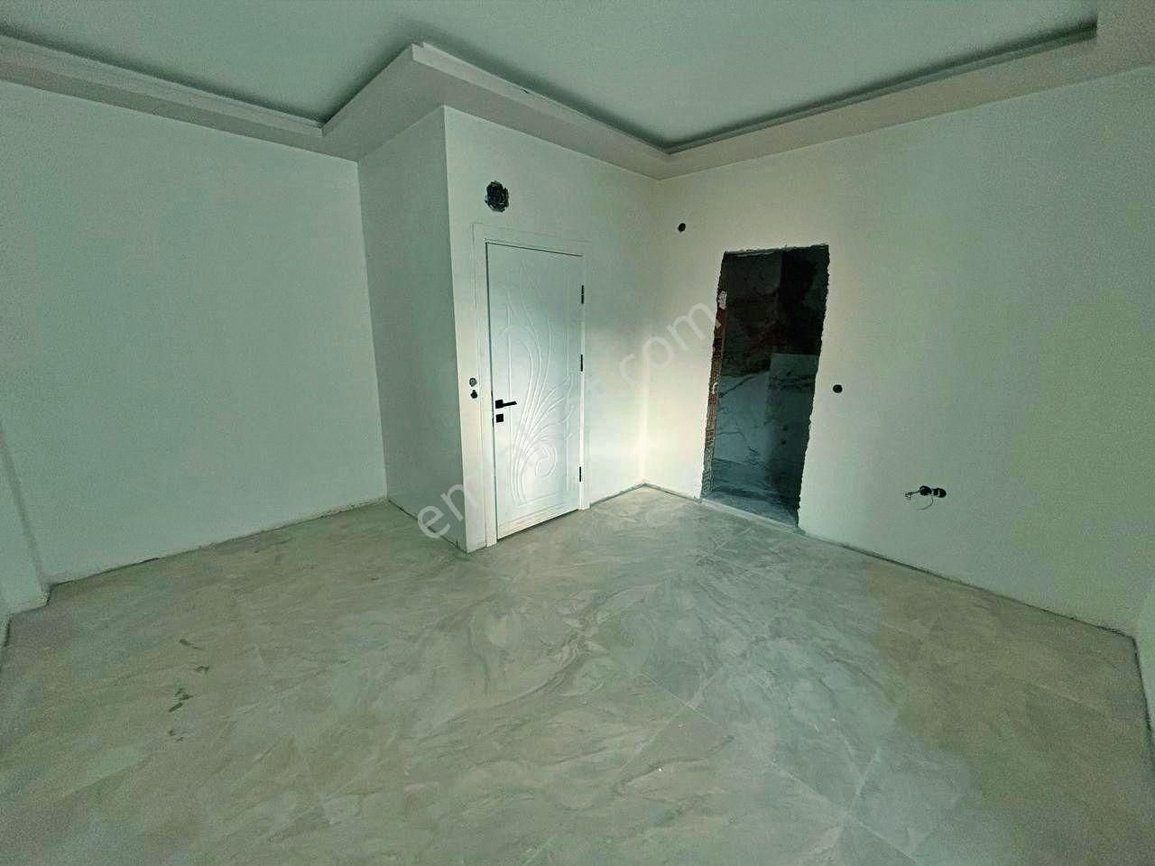 Yetkisi Uytundan Burhaniye'de Ebeveyn Banyolu 2+1 Satılık Daire - Görsel 4