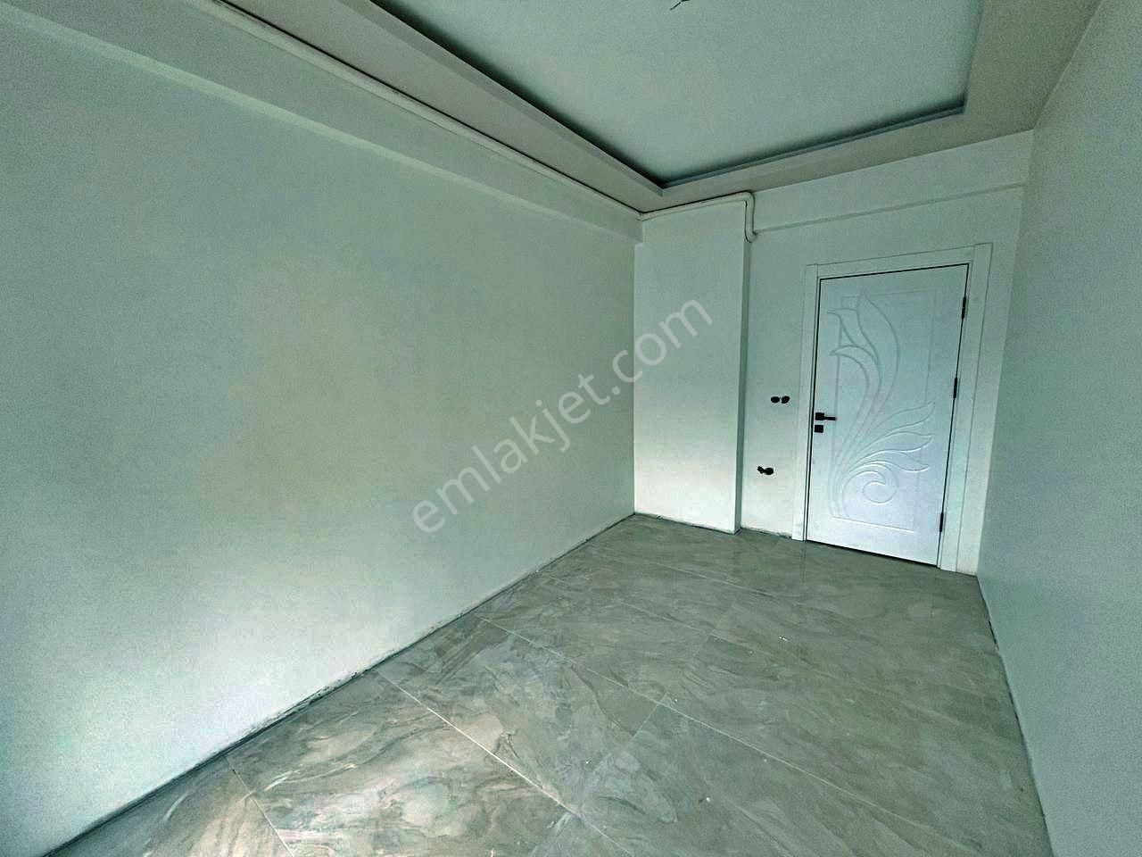 Yetkisi Uytundan Burhaniye'de Ebeveyn Banyolu 2+1 Satılık Daire - Görsel 8