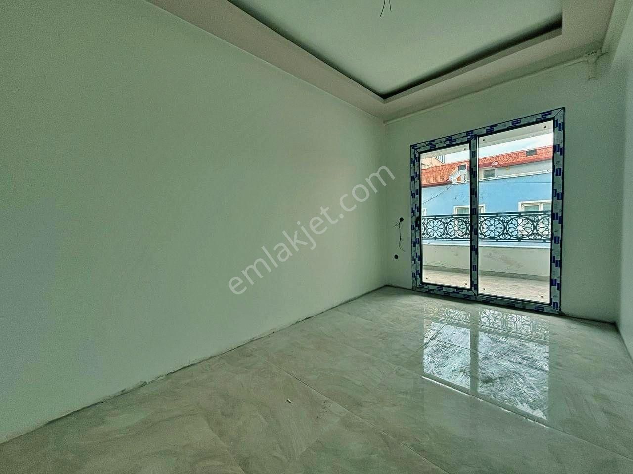 Yetkisi Uytundan Burhaniye'de Ebeveyn Banyolu 2+1 Satılık Daire - Görsel 6