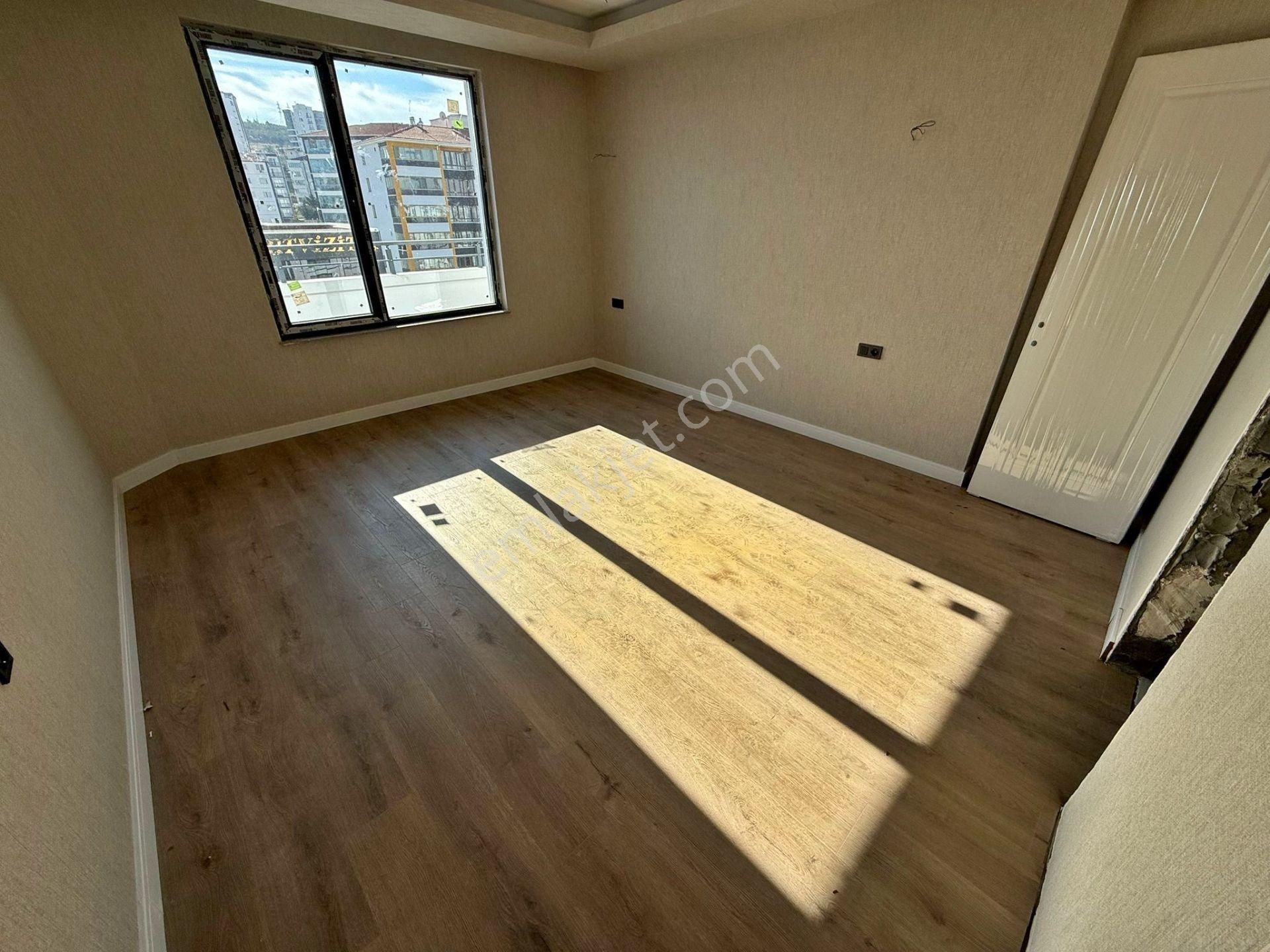 Bağlıca Mahallesi'nde Satılık 3+1 Merkezi Konumda Daire Emlak Küpü'nde - Görsel 22