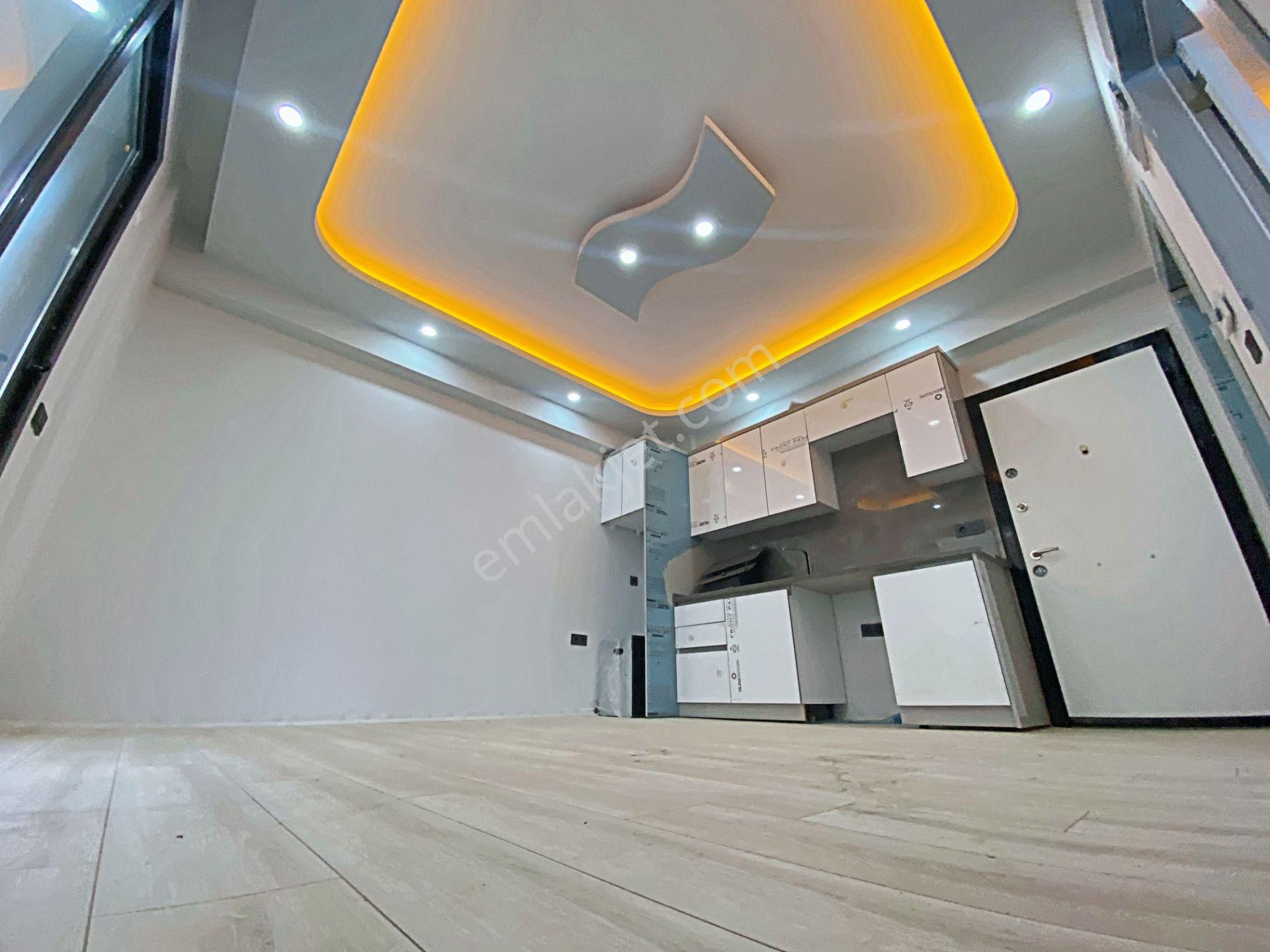 🌀gültaş Emlaktan Akçayda Satılık 1+1 Açık Mutfaklı Denize 30m Asansörlü Lüx Daire