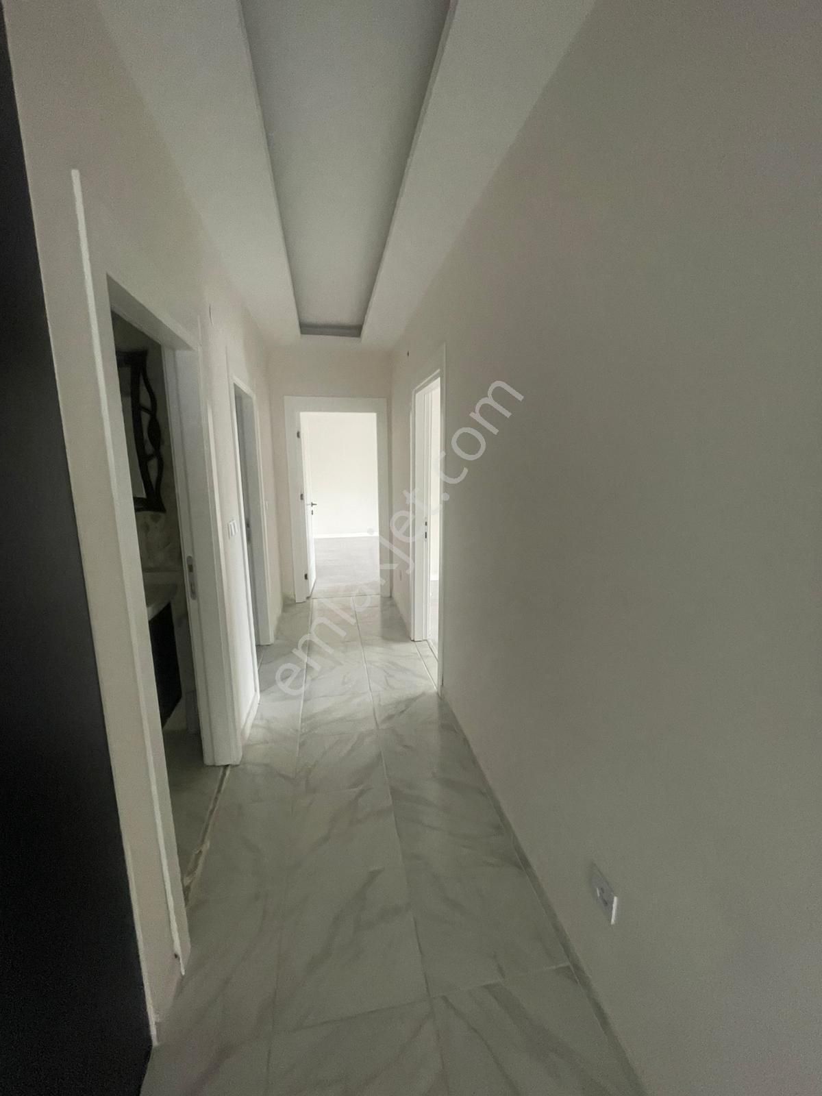 Afyon Üçok Emlaktan Sülün De Ana Yol Üzeri Kiralık Arakat 3+1 Asansörlü Lüx Geniş Daire - Görsel 9