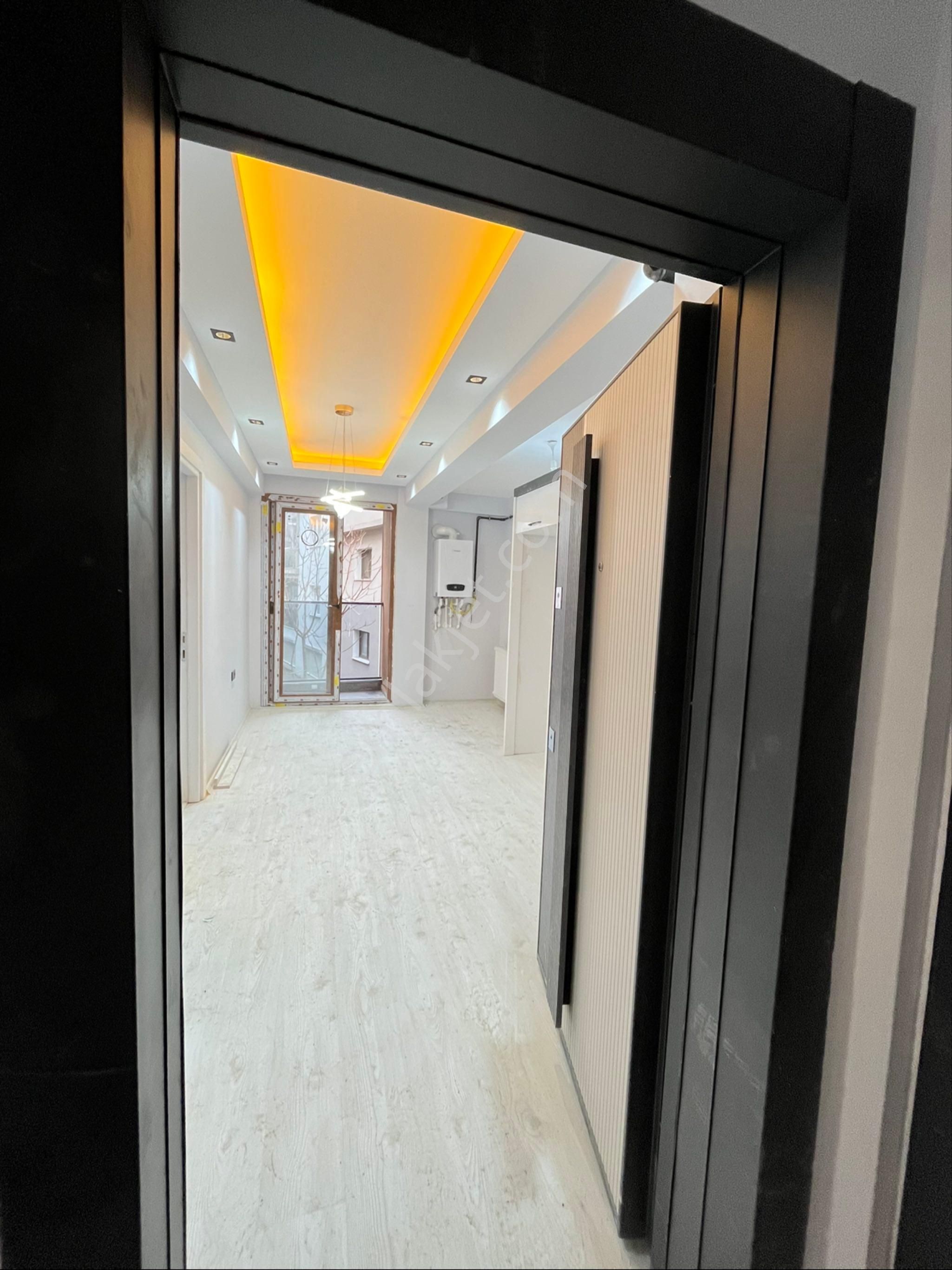 İzmir Çiğli Şirintepe Mah 1+1 Satılık Daire - Görsel 2