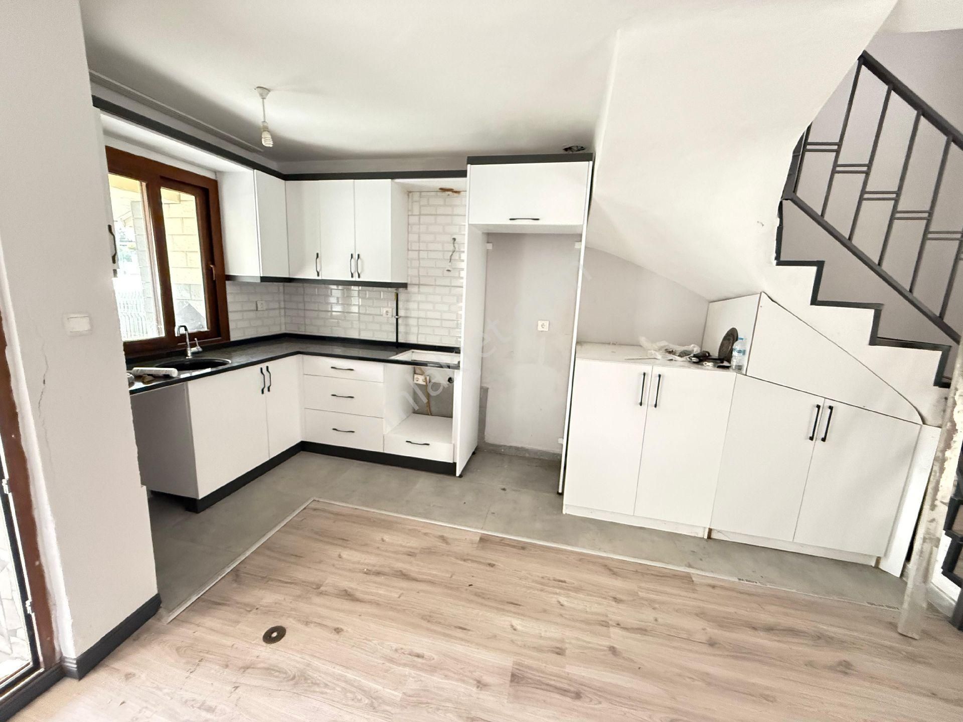 Kuşadası Kadınlar Denizi Bölgesinde‎havuzlu Site İçerisinde Satılık - Görsel 5