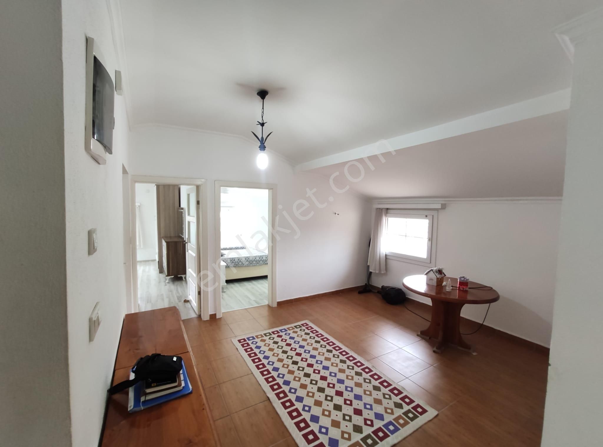 Stoptan Kordona 400 Metre Kiralık Geniş 2+1 - Görsel 6