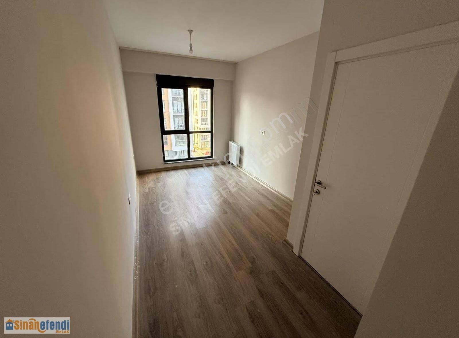 Sinanefendi Eml'den Sur Yapı' Da Önü Açık Arakat Kiralık 2+1 - Görsel 4