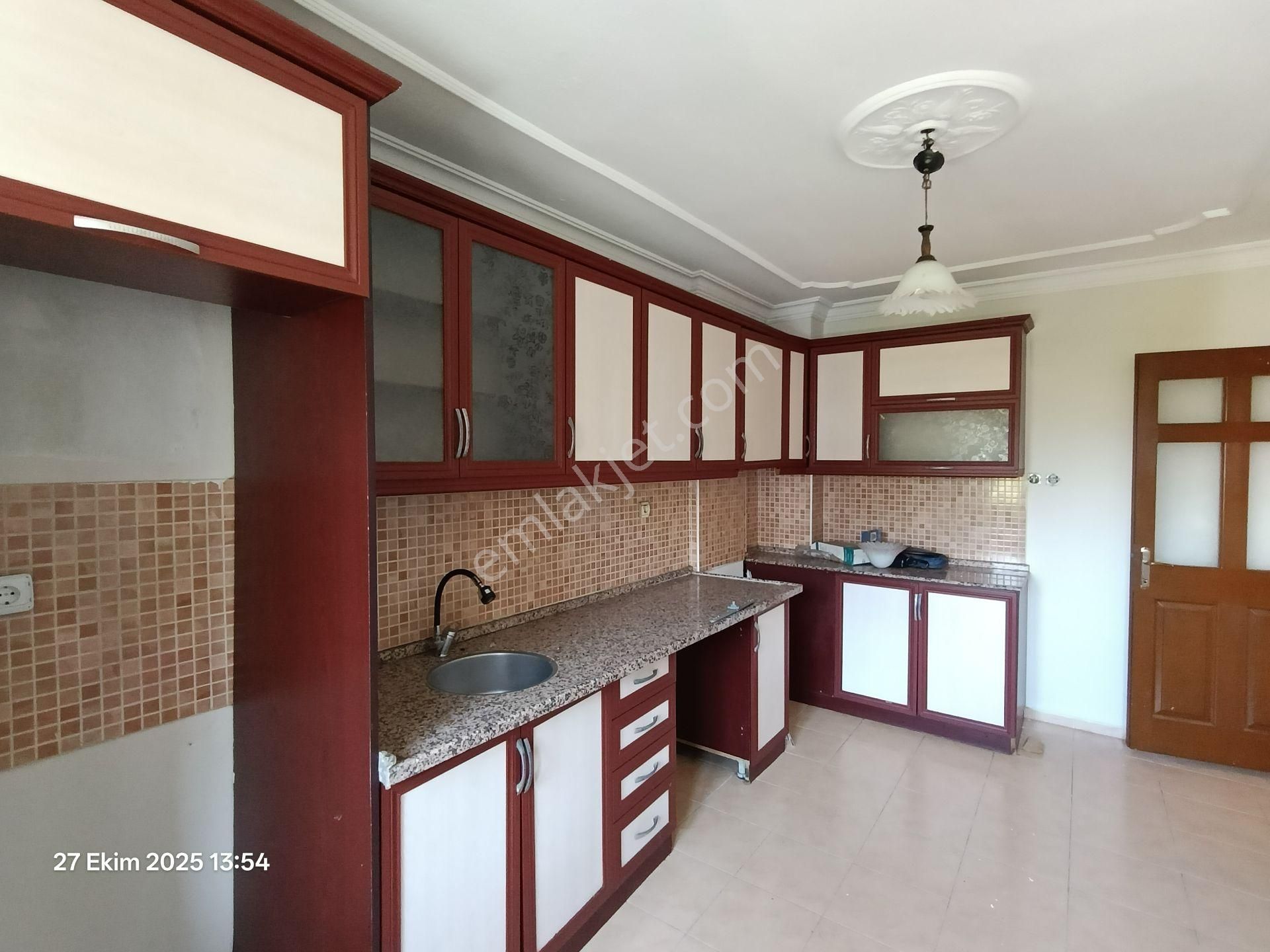 Karaçay Mahallesinde Kiralık Doğalgazlı 3+1 Daire - Görsel 4