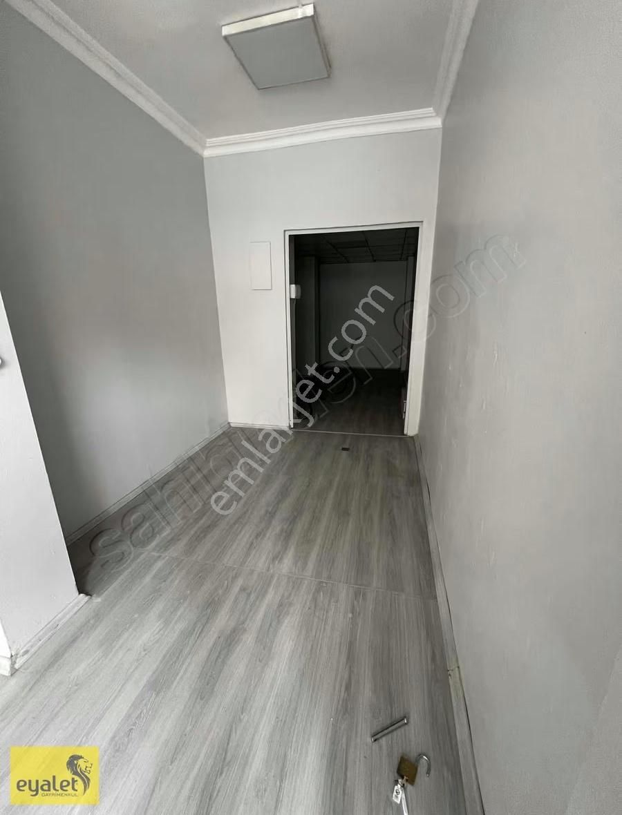 İhsaniyede Cadde Üstü Araç Ve Yaya Trafiği Yoğun Kiralık Dükkan - Görsel 2