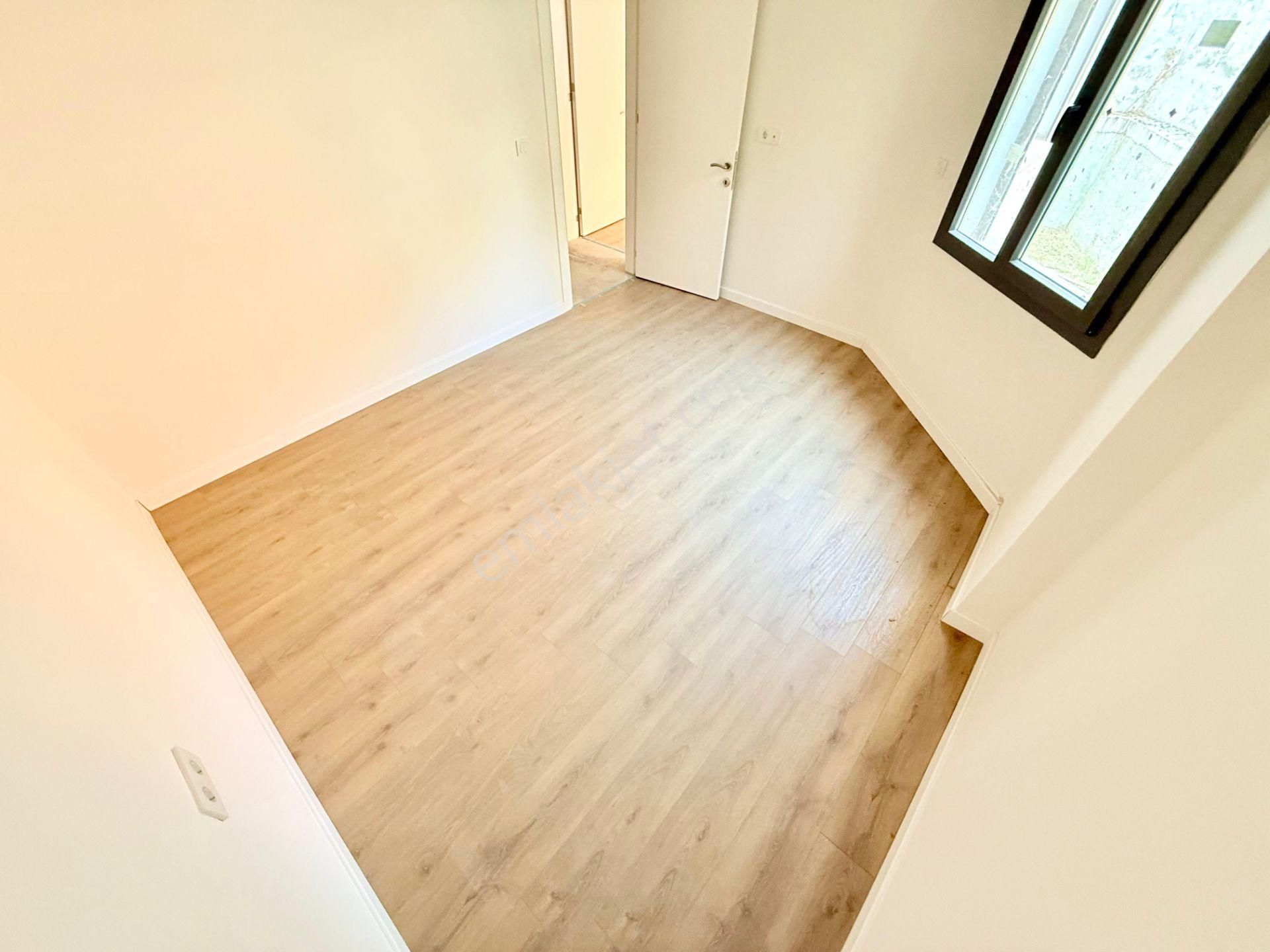 Parla'dan Bahçe Kullanımlı Doğa İle İç İçe Modern 2+1 Daire - Görsel 9