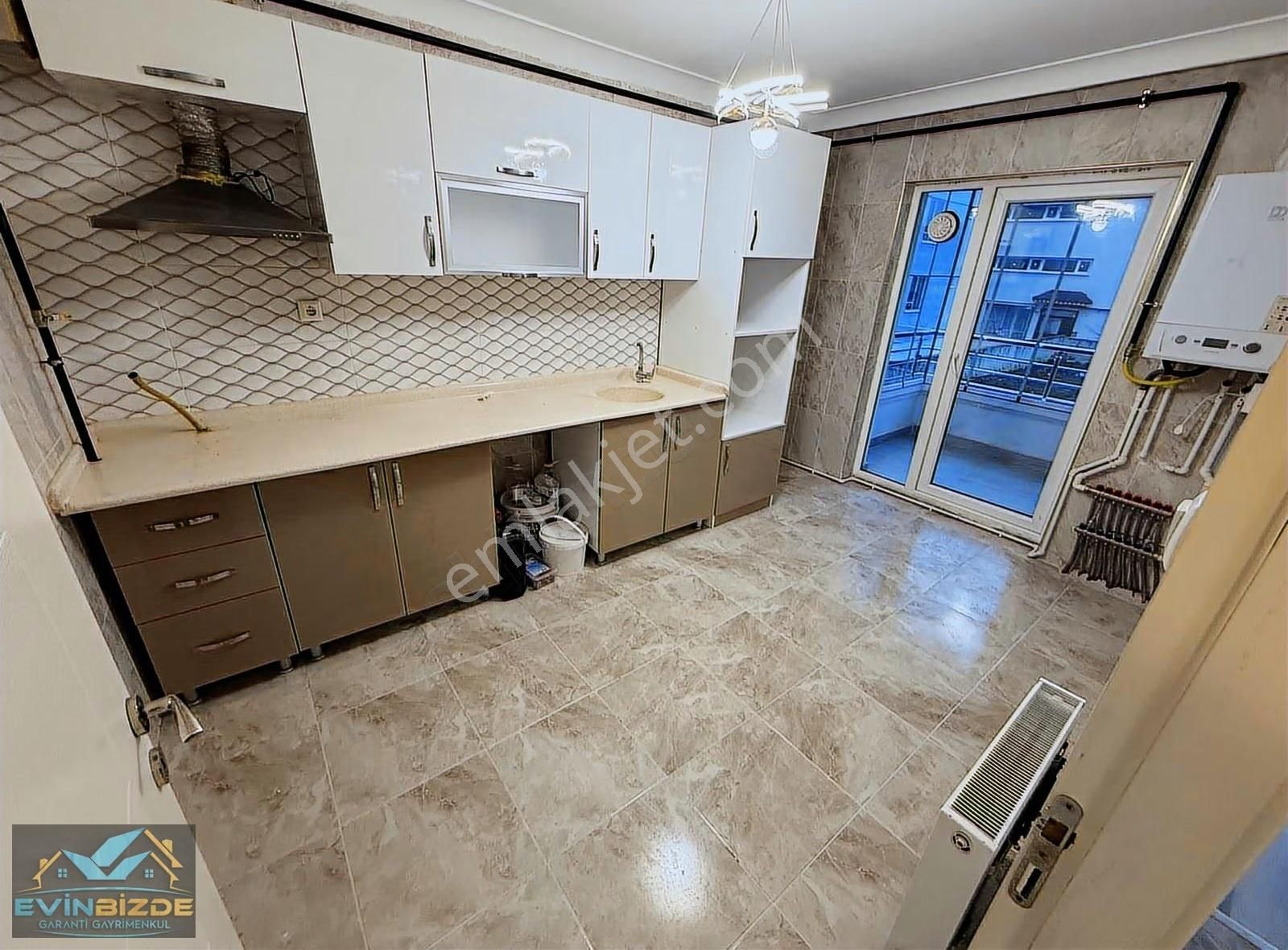 Keçiörende 3+1 Y Giriş Full Yapılı Kat Konumlu Kredi Sorunu Yok - Görsel 27