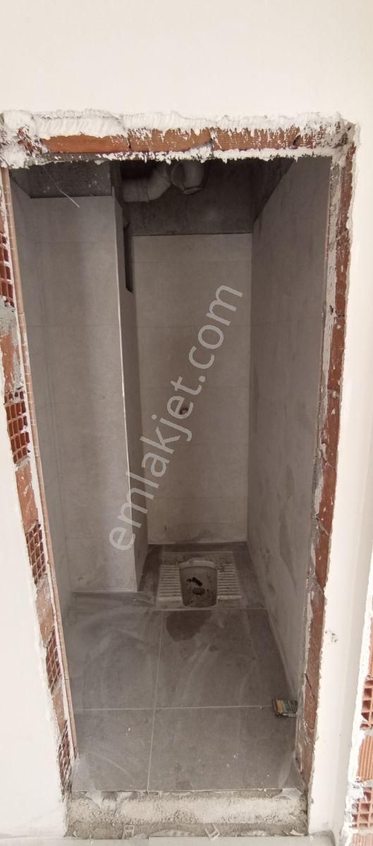 Gaziosmanpaşa Mahallesinde Ağır Duruşlu Daire - Görsel 17