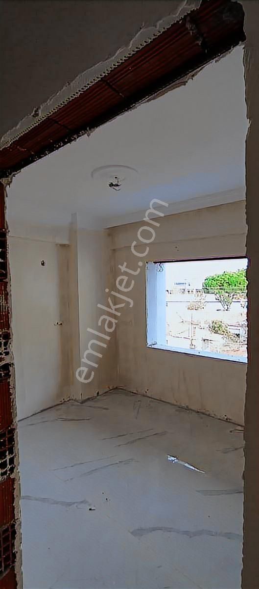 Gaziosmanpaşa Mahallesinde Ağır Duruşlu Daire - Görsel 10