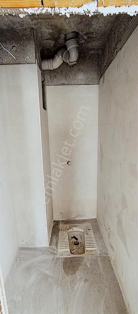 Gaziosmanpaşa Mahallesinde Ağır Duruşlu Daire - Görsel 19