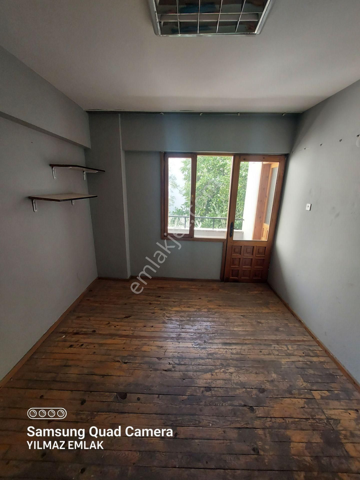 Turan Mahallesinde Satılık 3+1 Zemin Üstü Daire İşyeri İçin Uygun - Görsel 18