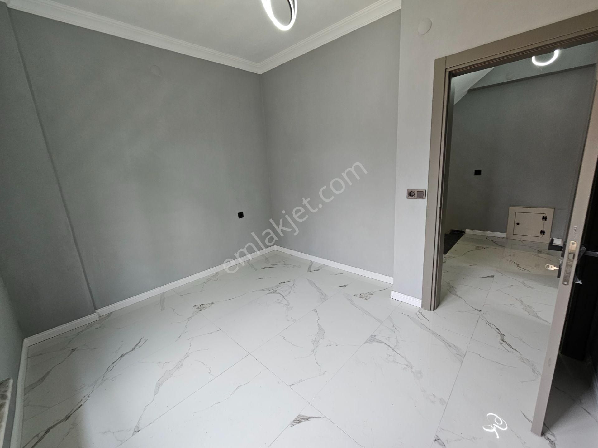 Deniz'den Kocaali Sakrya'da 3 +1 Geniş Bahçeli, Denize 50 Mt Mesafede Satılık Lüks Villa - Görsel 26