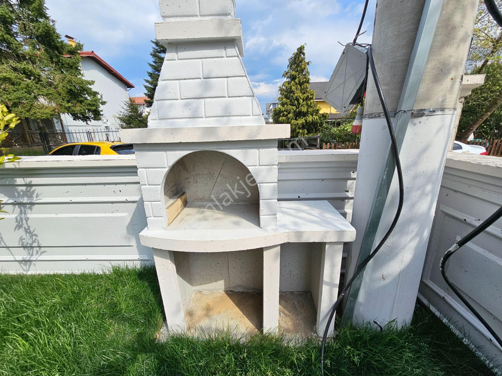 Deniz'den Kocaali Sakrya'da 3 +1 Geniş Bahçeli, Denize 50 Mt Mesafede Satılık Lüks Villa - Görsel 8