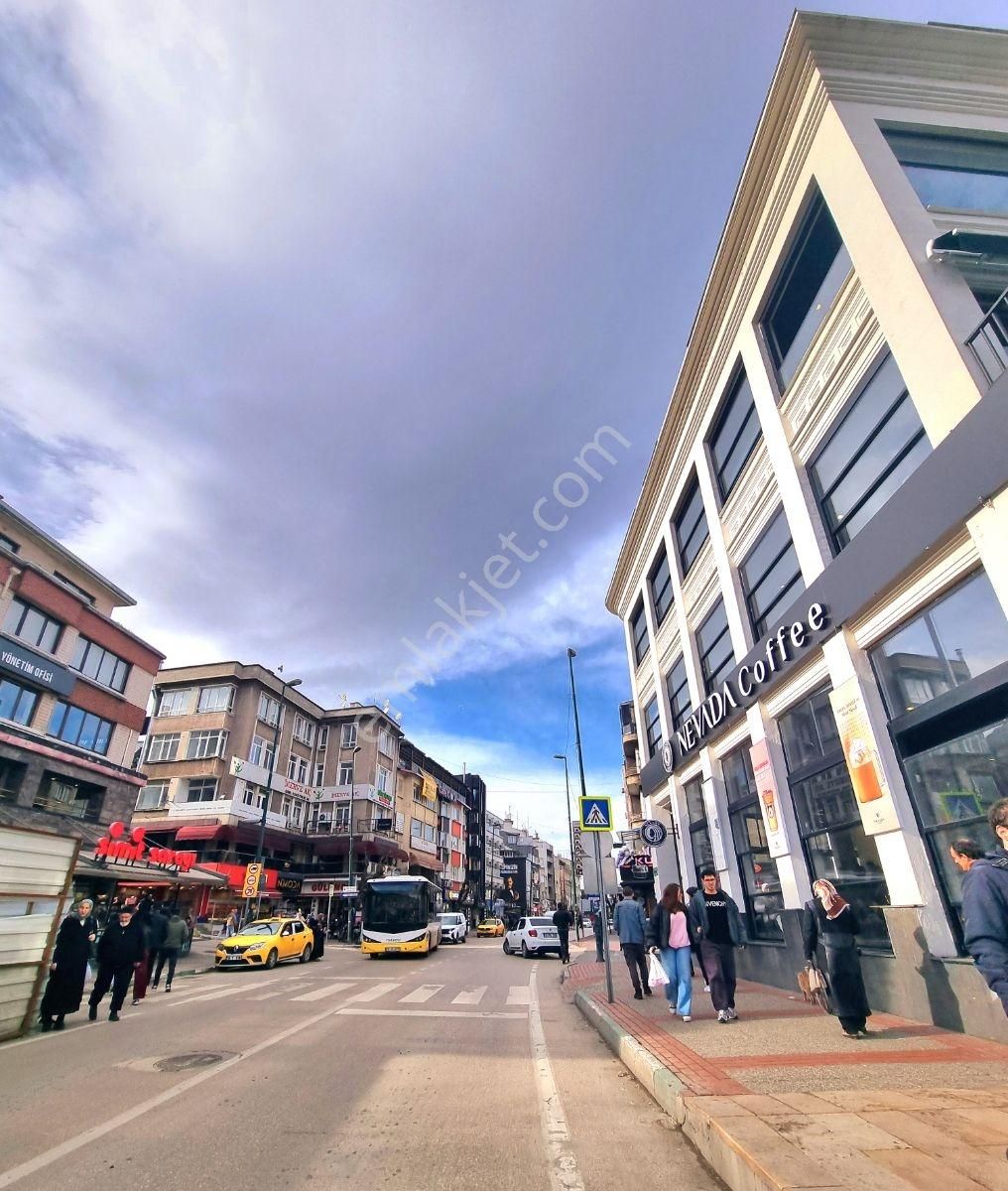 Setbaşı Merkez De Eşyalı Bakımlı Kombili 1+1