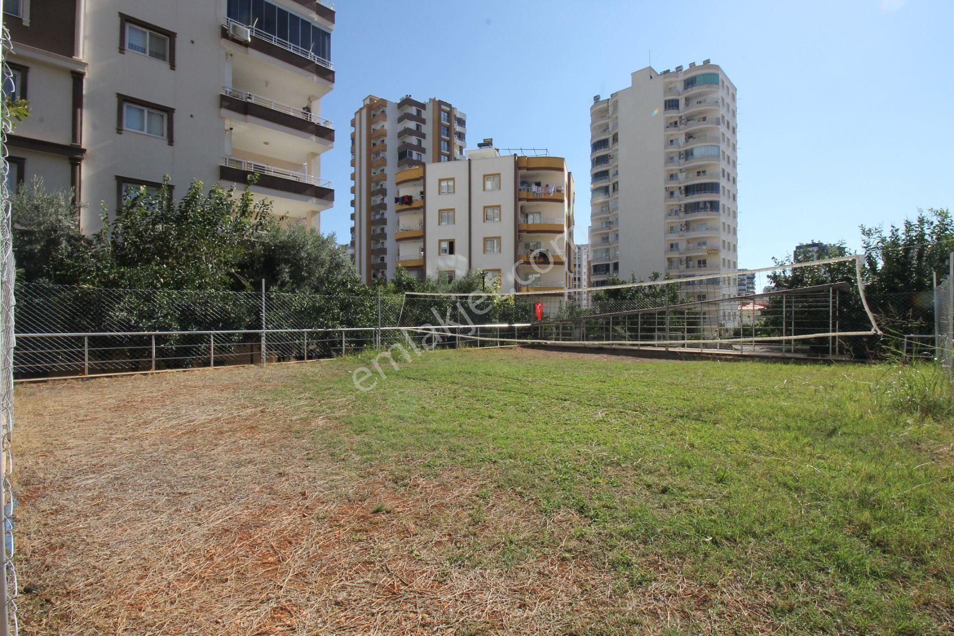 Retro’dan Mezitli Merkez’de Ferah Deniz Manzaralı 3+1 Kiralık - Görsel 32