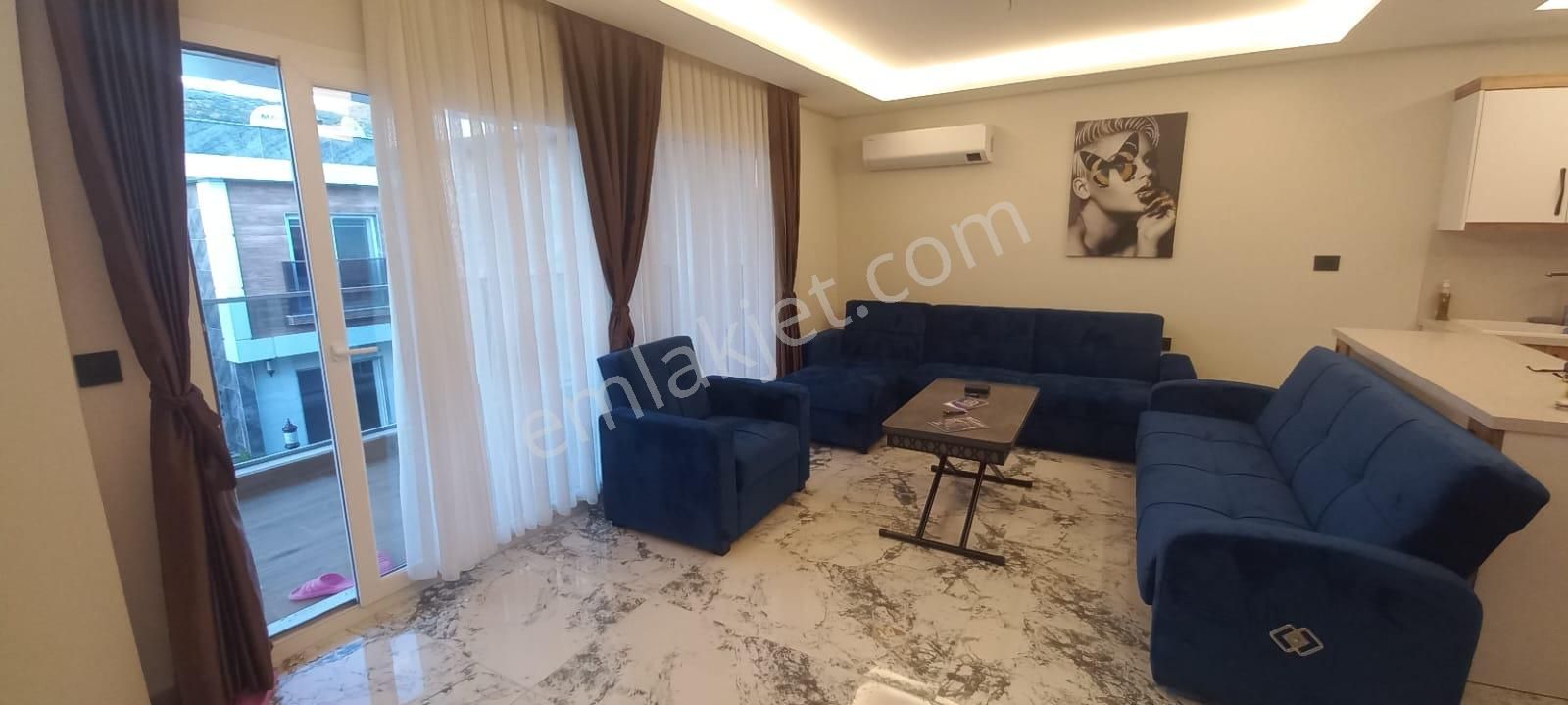 Kuştur Mevkii Havuzlu Sitede 2+1 Daire - Görsel 9